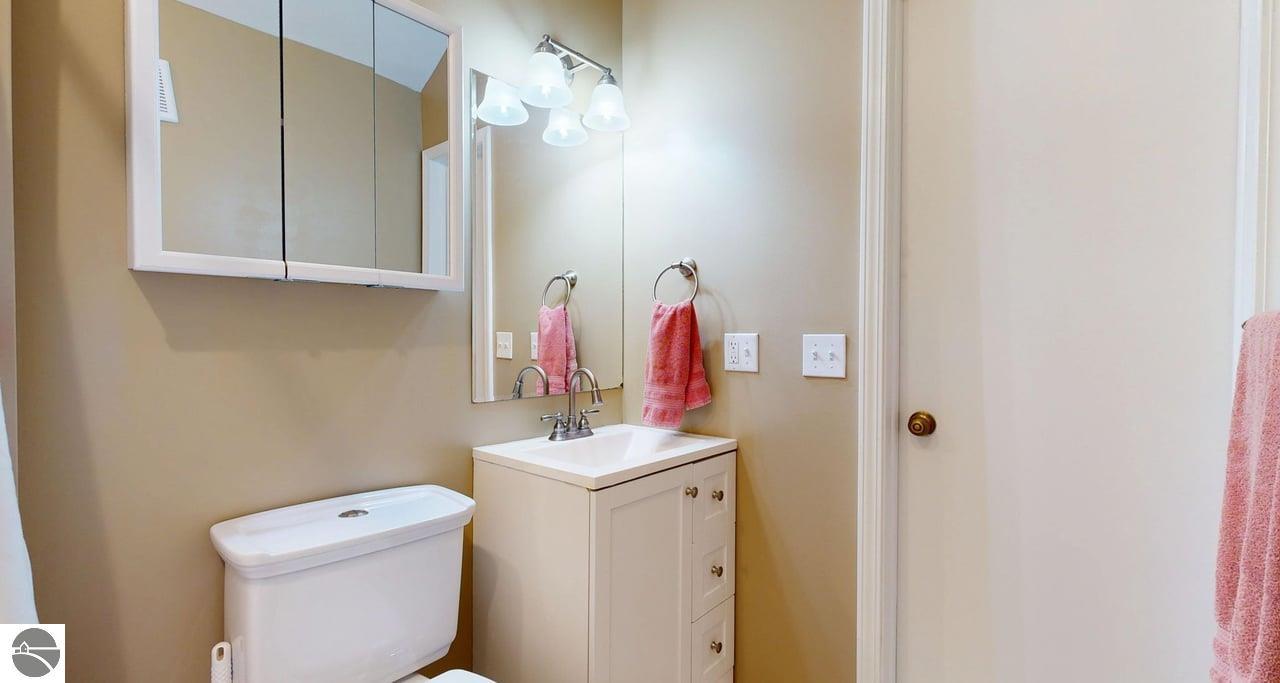 1117 Lincoln Drive, Lake Isabella, MI 48893 — Photo 20