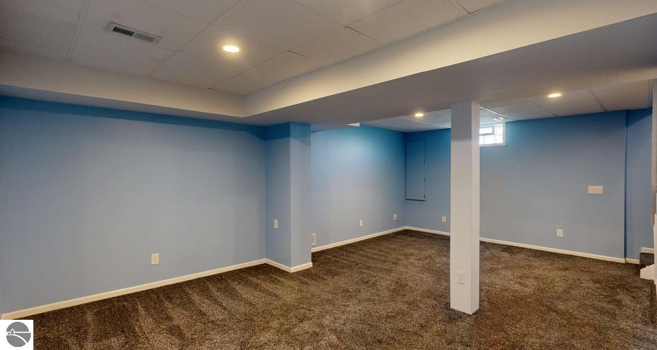 1117 Lincoln Drive, Lake Isabella, MI 48893 — Photo 22