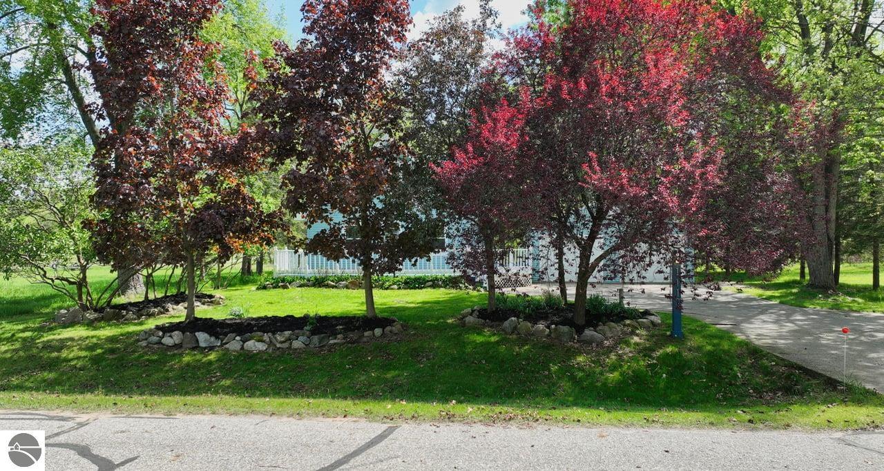 1117 Lincoln Drive, Lake Isabella, MI 48893 — Photo 33