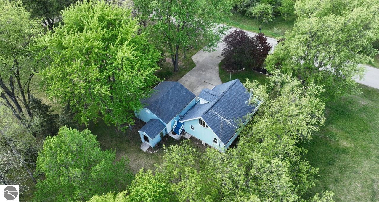 1117 Lincoln Drive, Lake Isabella, MI 48893 — Photo 35