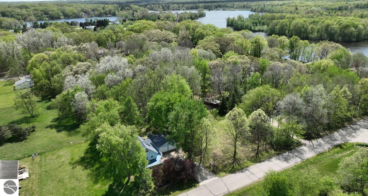 1117 Lincoln Drive, Lake Isabella, MI 48893 — Photo 37