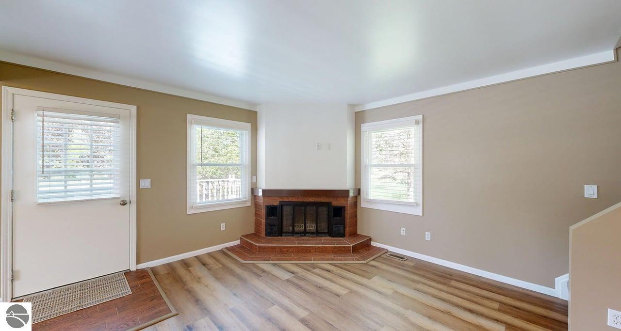 1117 Lincoln Drive, Lake Isabella, MI 48893 — Photo 5