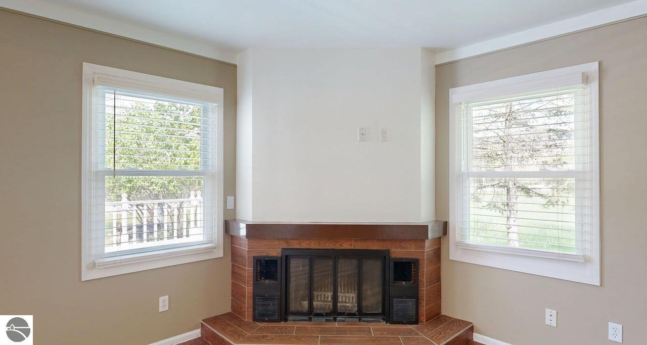 1117 Lincoln Drive, Lake Isabella, MI 48893 — Photo 6