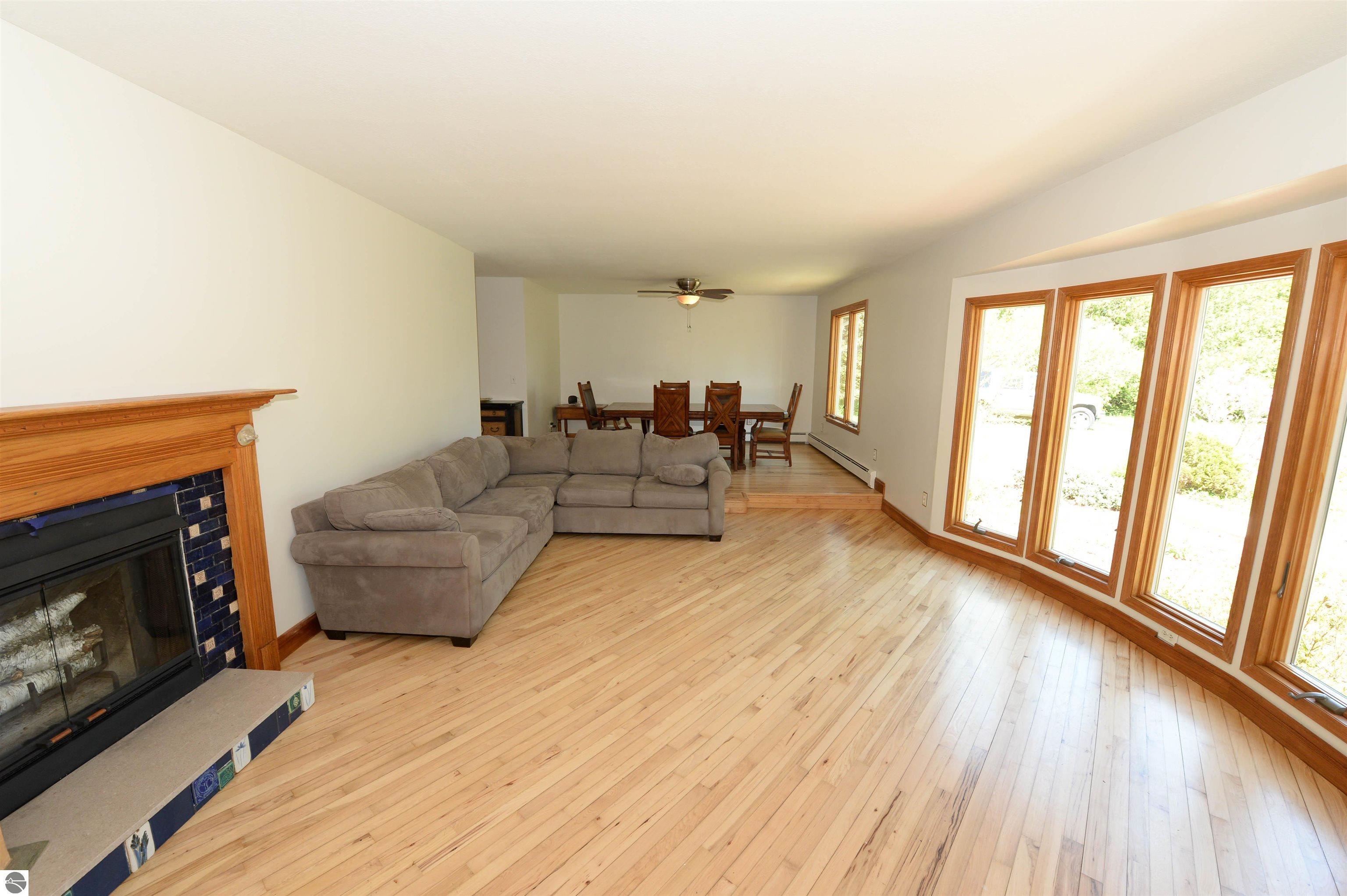 631 N Kobs Road, Tawas City, MI 48763 — Photo 4
