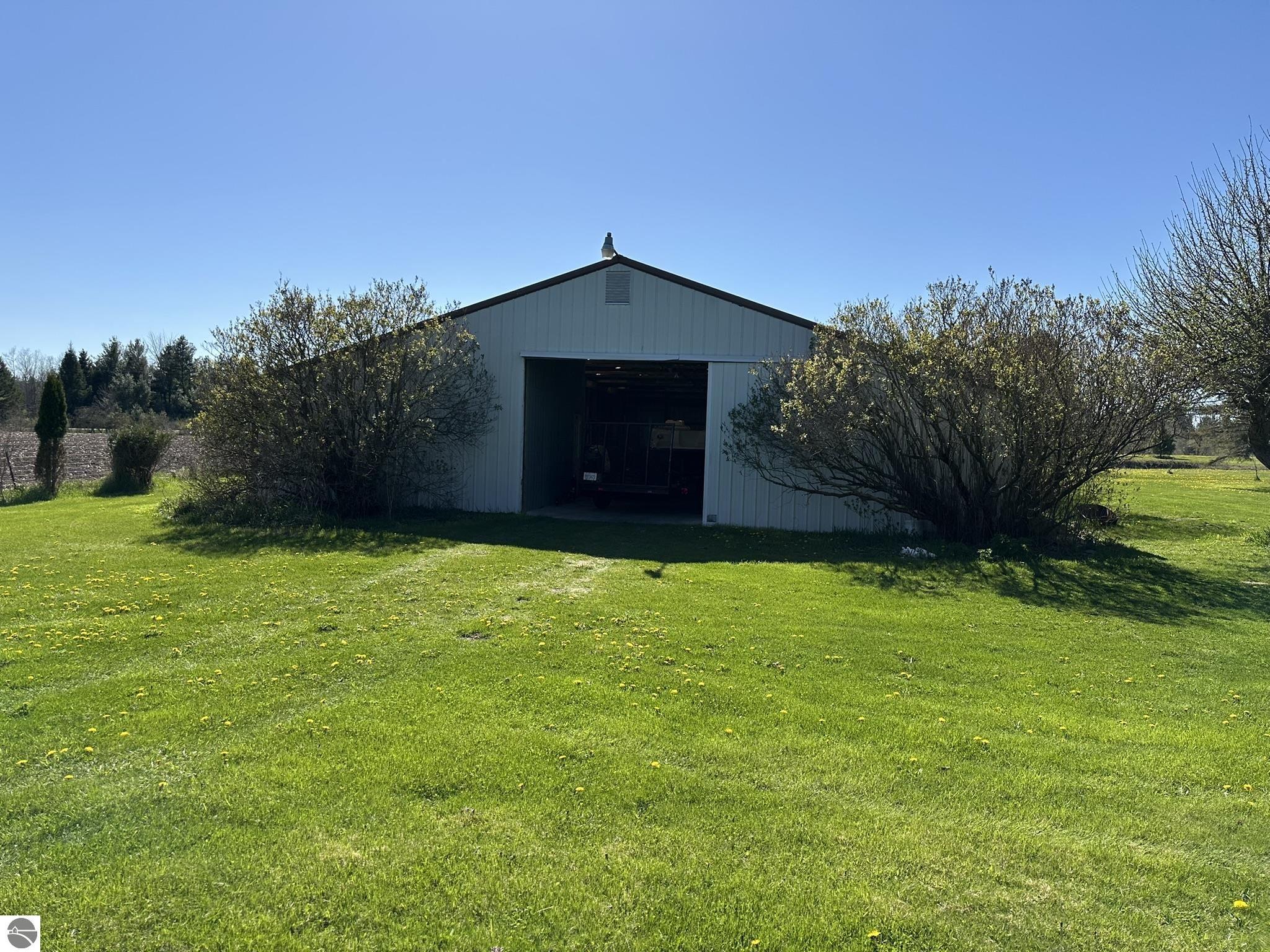 631 N Kobs Road, Tawas City, MI 48763 — Photo 40