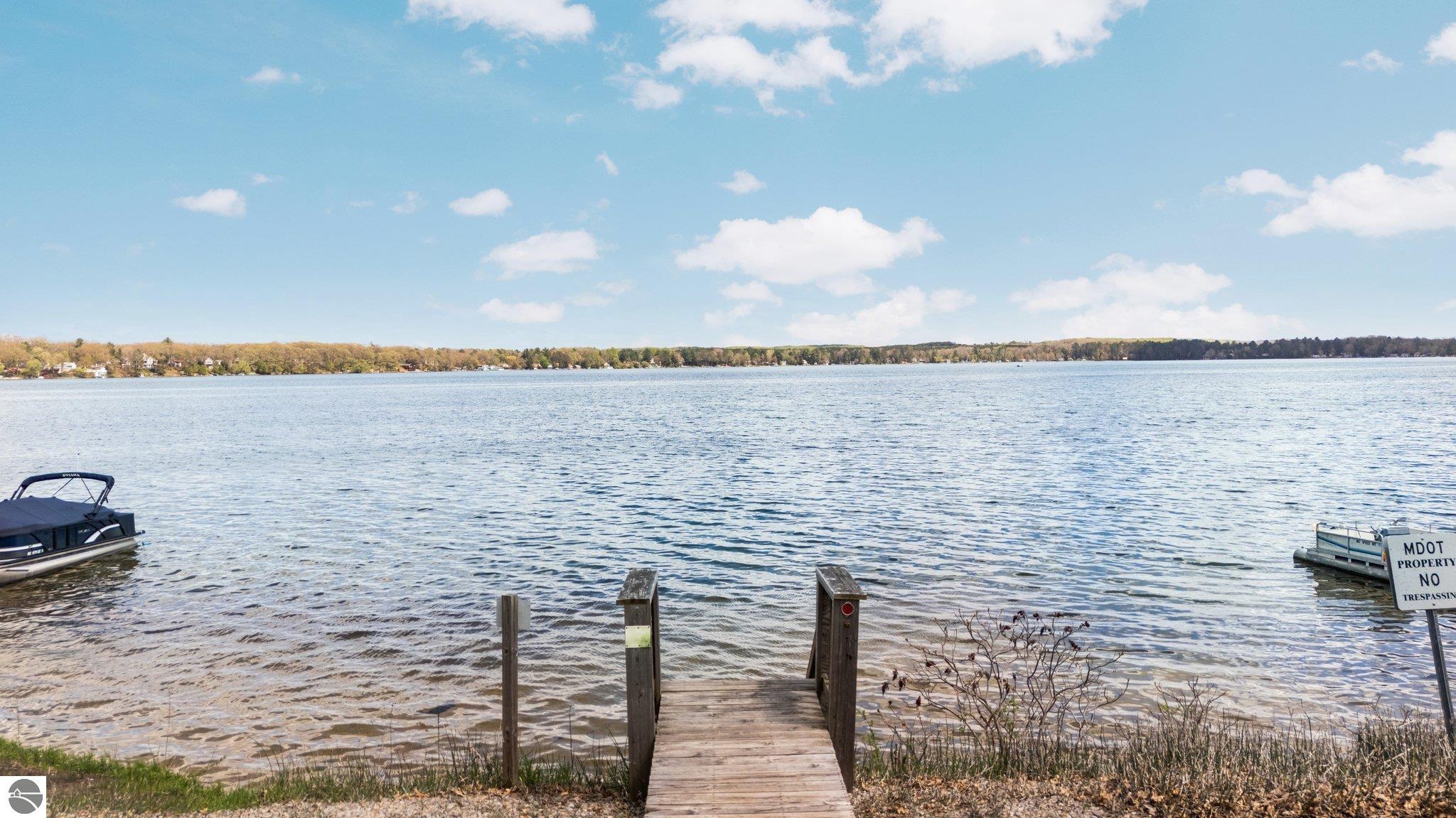 421 Howard Street Alley, Fife Lake, MI 49633 — Photo 4