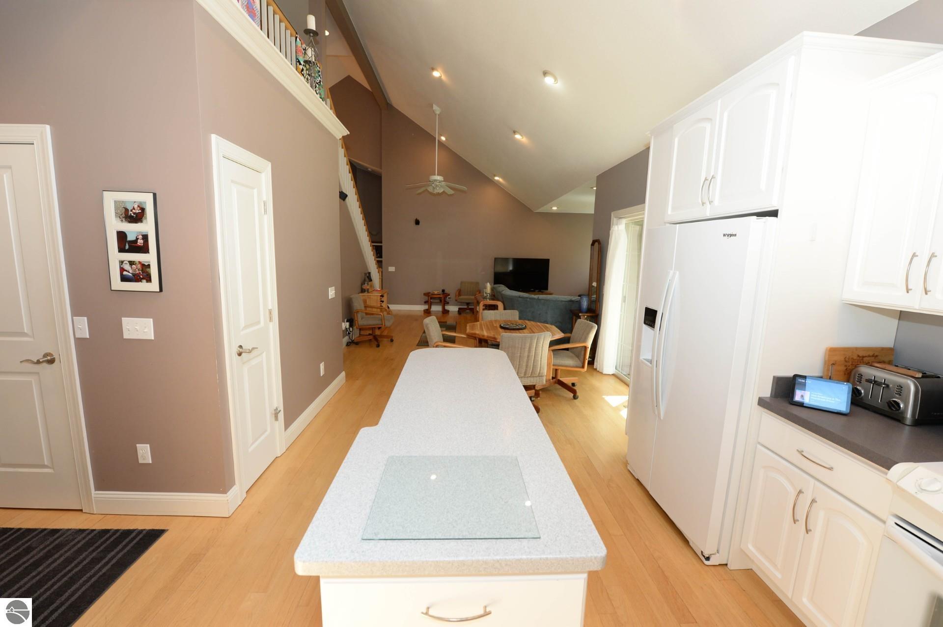 722 Bennington Street, East Tawas, MI 48730 — Photo 27