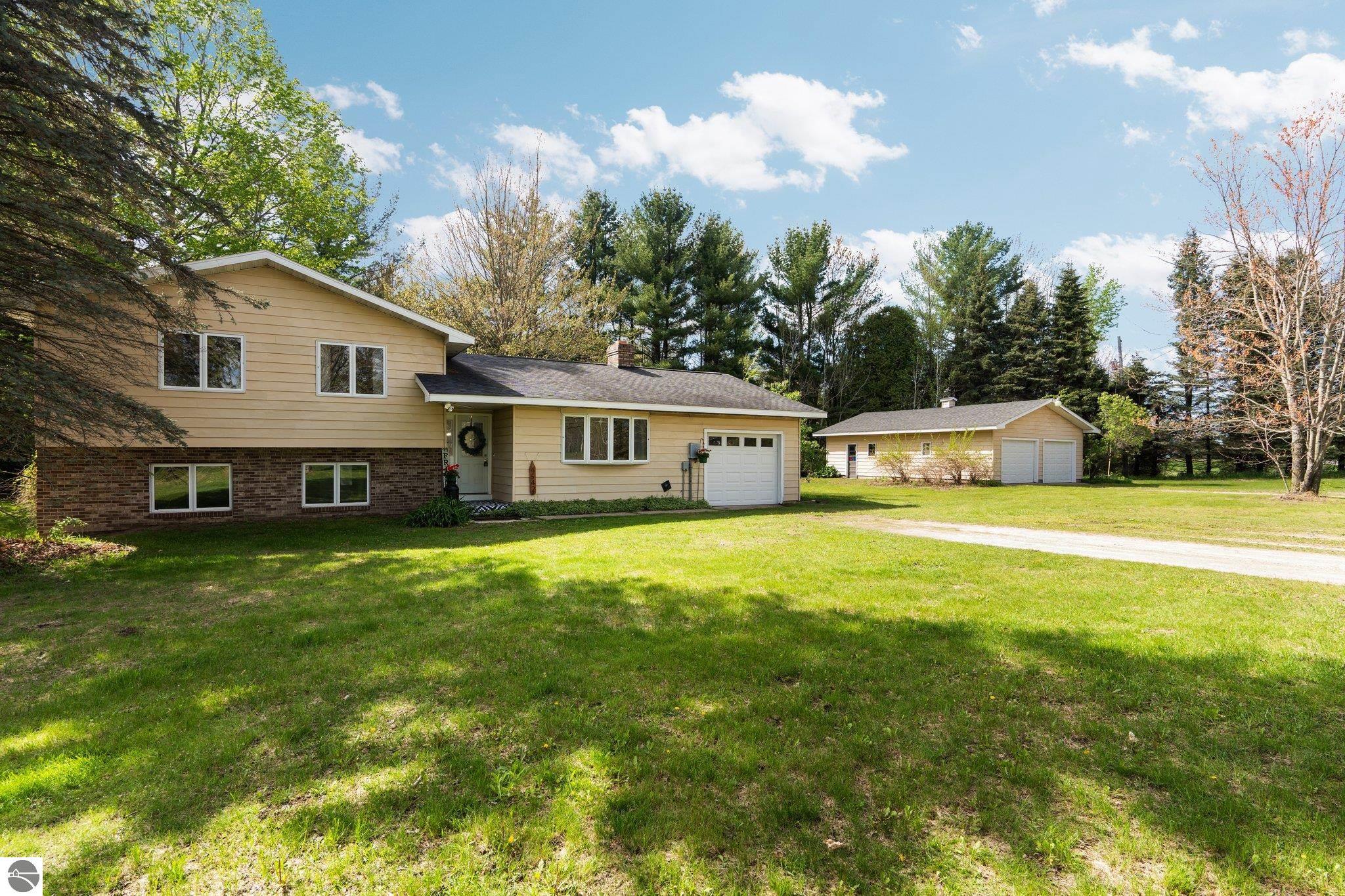 4542 Crofton Road SW, South Boardman, MI 49680 — front exterior