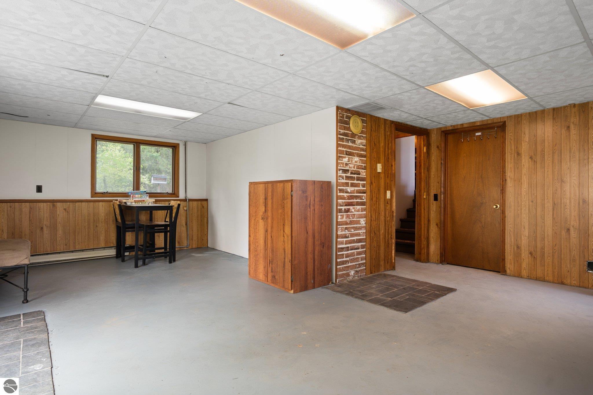 4542 Crofton Road SW, South Boardman, MI 49680 — Photo 25