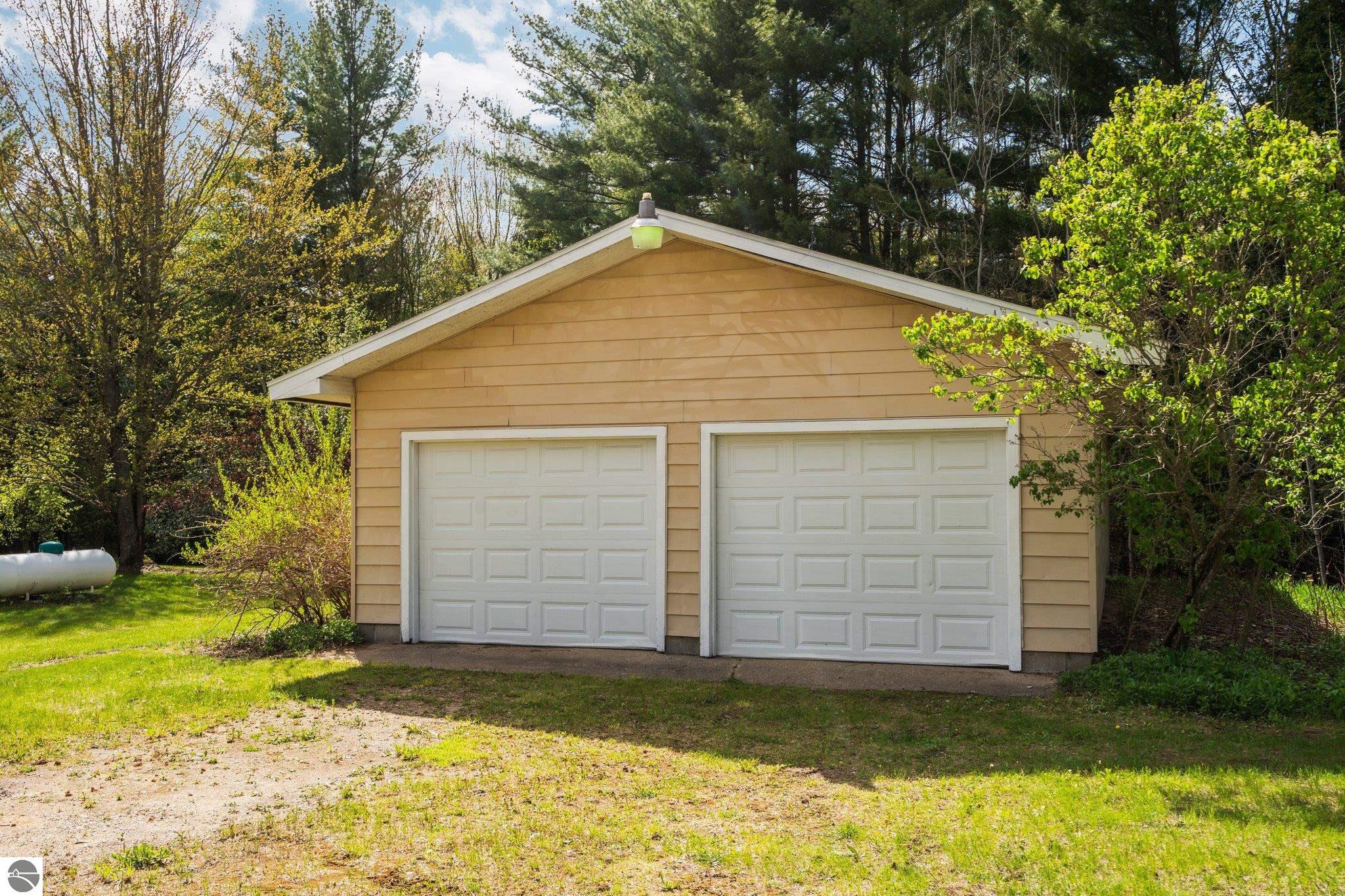 4542 Crofton Road SW, South Boardman, MI 49680 — Photo 37