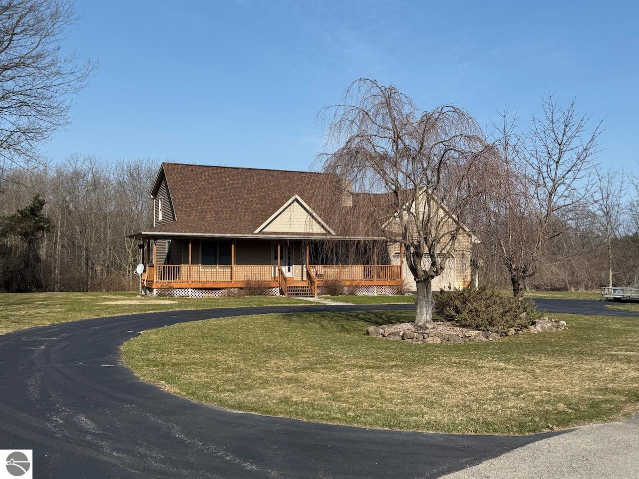 4921 White Road, Williamsburg, MI 49690 — Photo 2