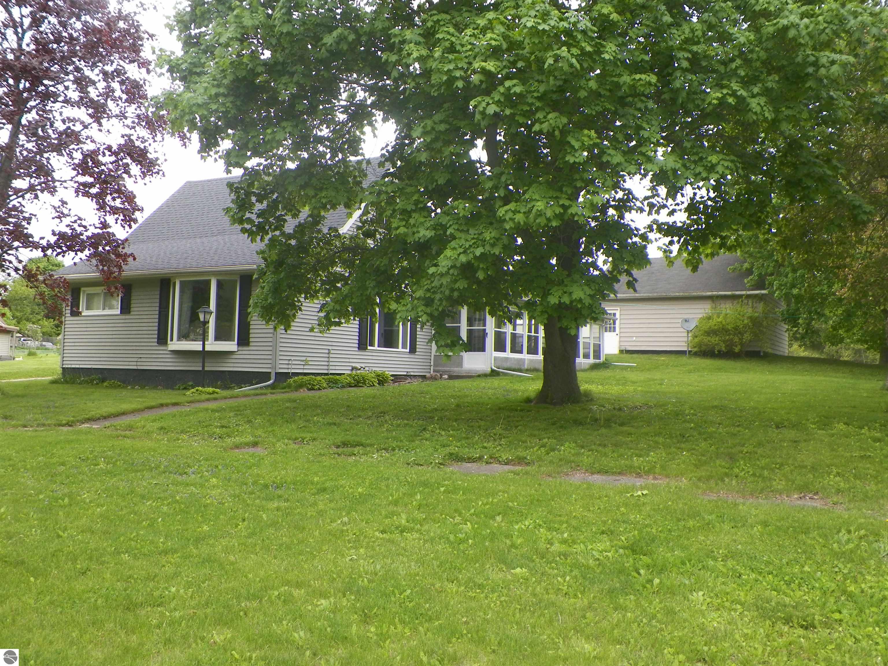 Click to enlarge photo