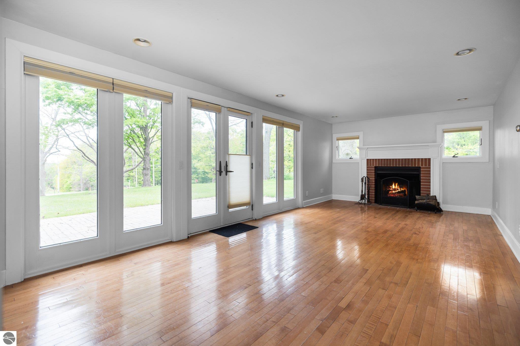6675 Walker Street, Benzonia, MI 49616 — Photo 10