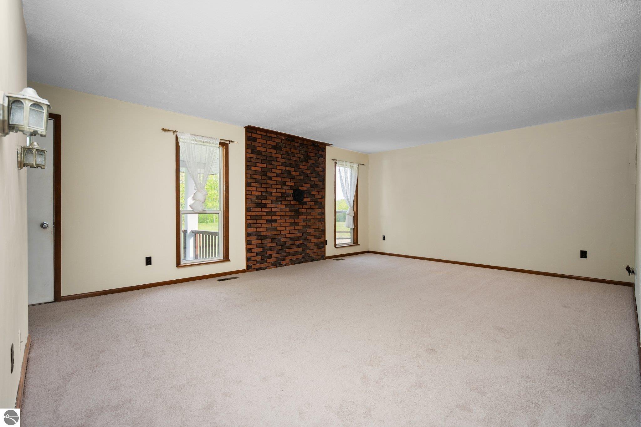 3091 Us-131 S, Elmira, MI 49730 — Photo 15