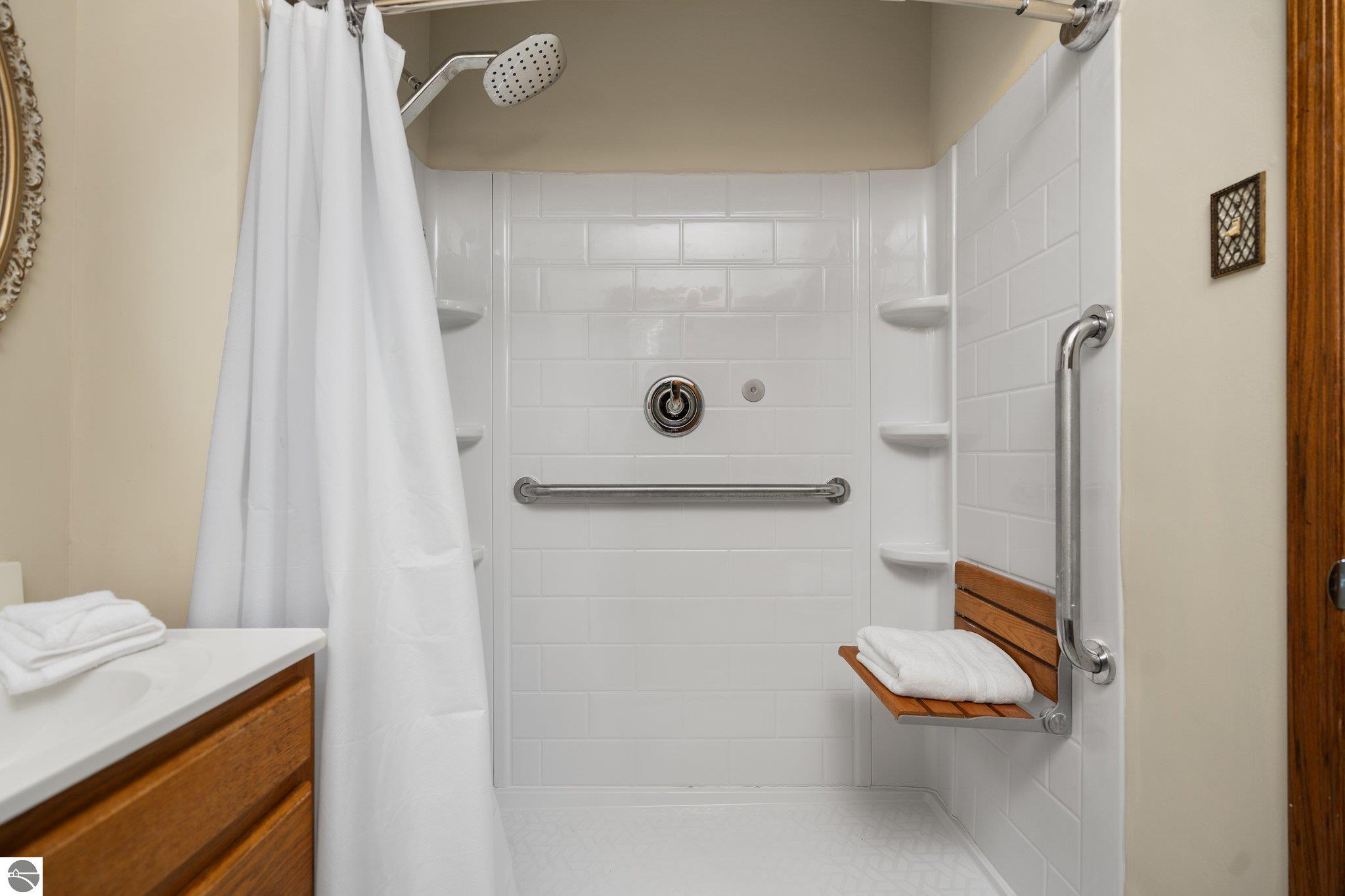 3091 Us-131 S, Elmira, MI 49730 — Photo 16