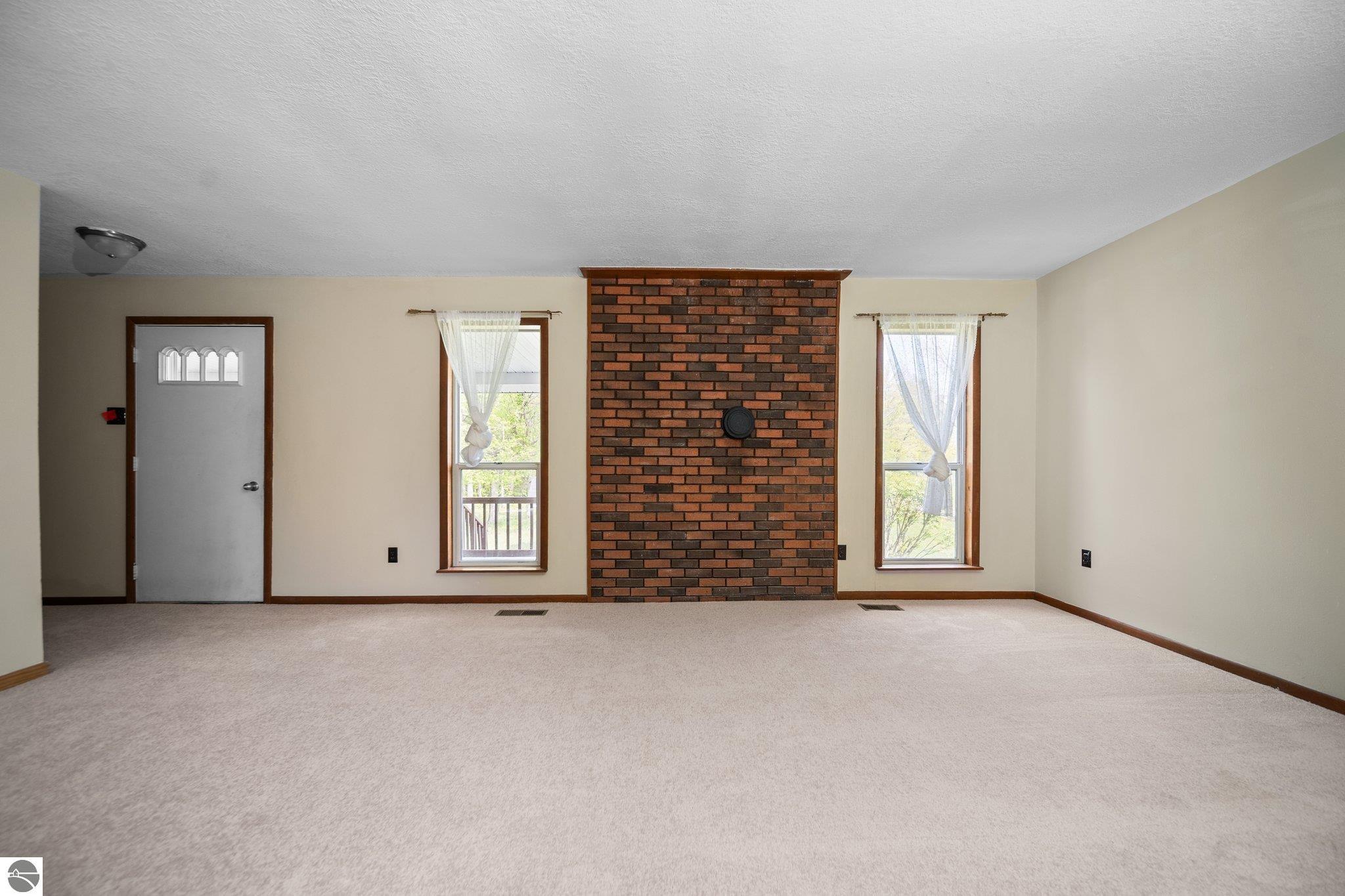 3091 Us-131 S, Elmira, MI 49730 — Photo 19
