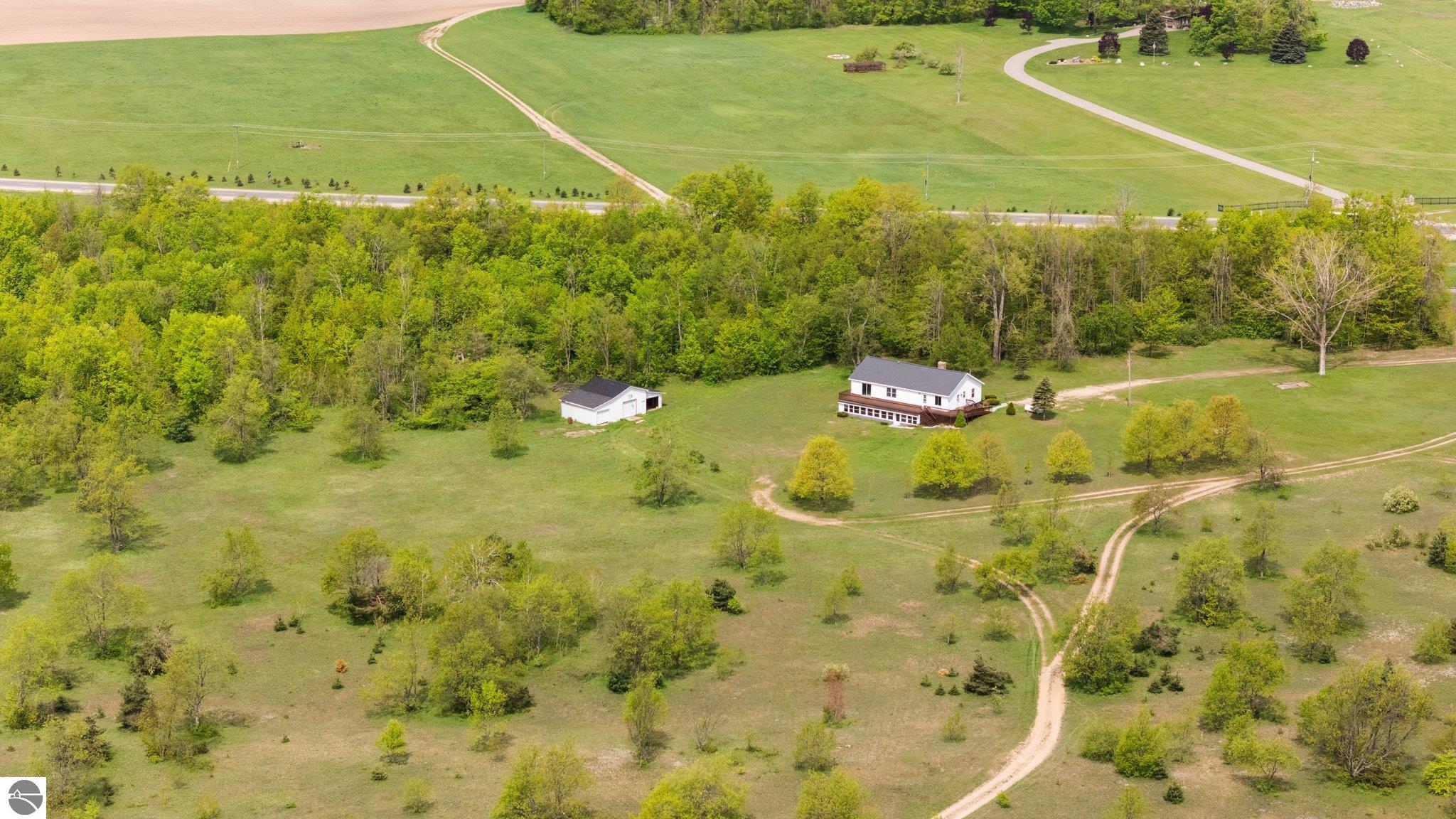3091 Us-131 S, Elmira, MI 49730 — Photo 4