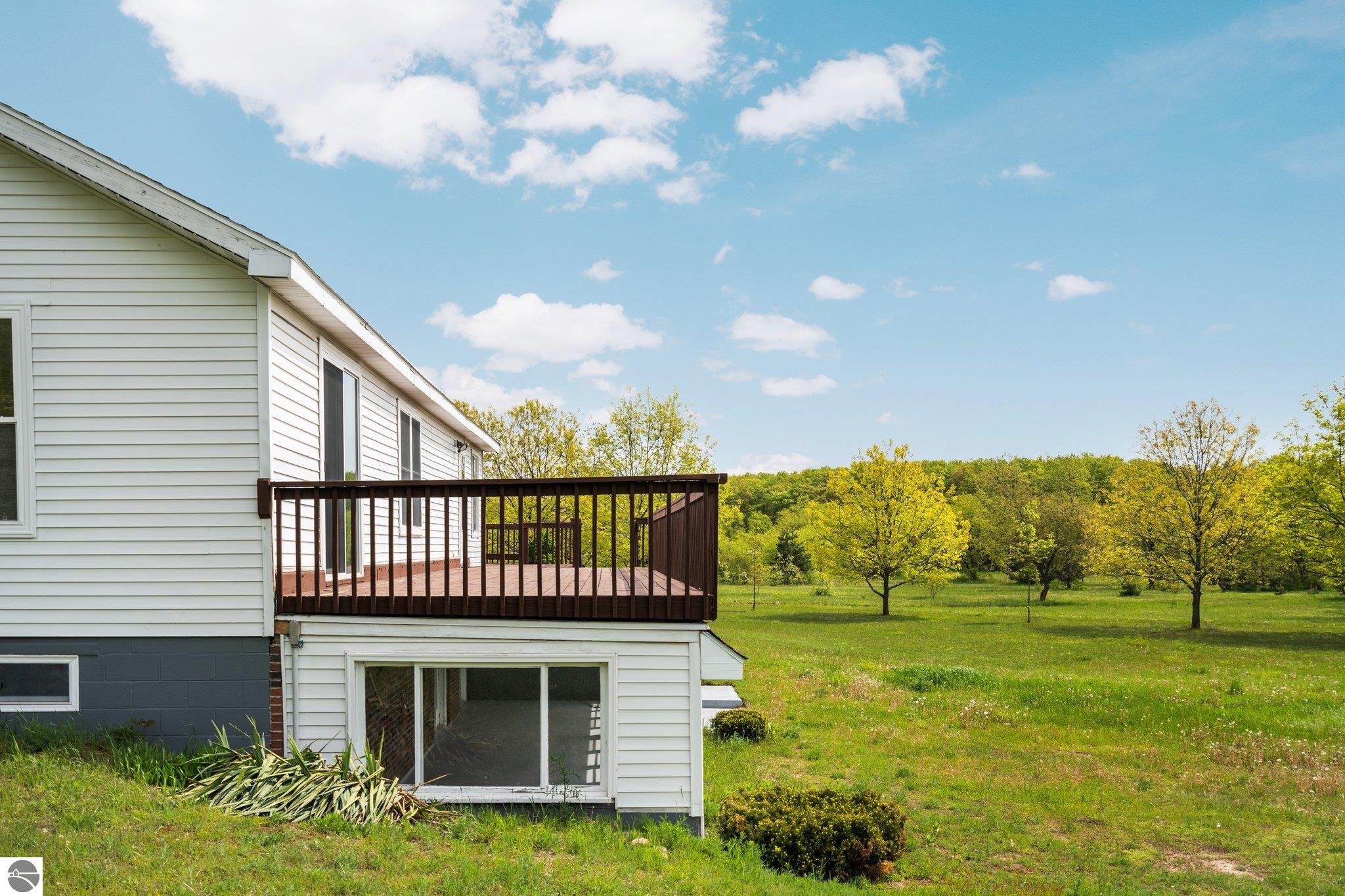 3091 Us-131 S, Elmira, MI 49730 — Photo 71