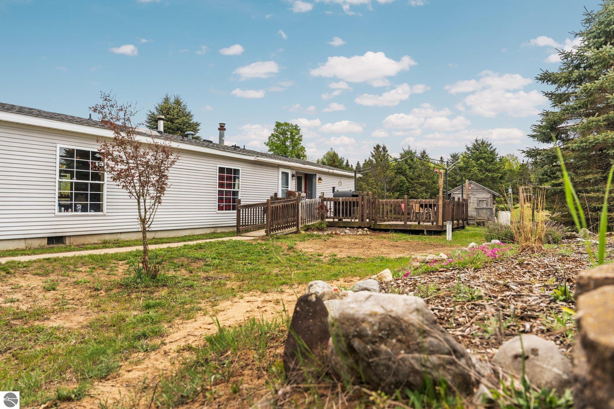 9170 Townline Road, Kingsley, MI 49649 — Photo 16