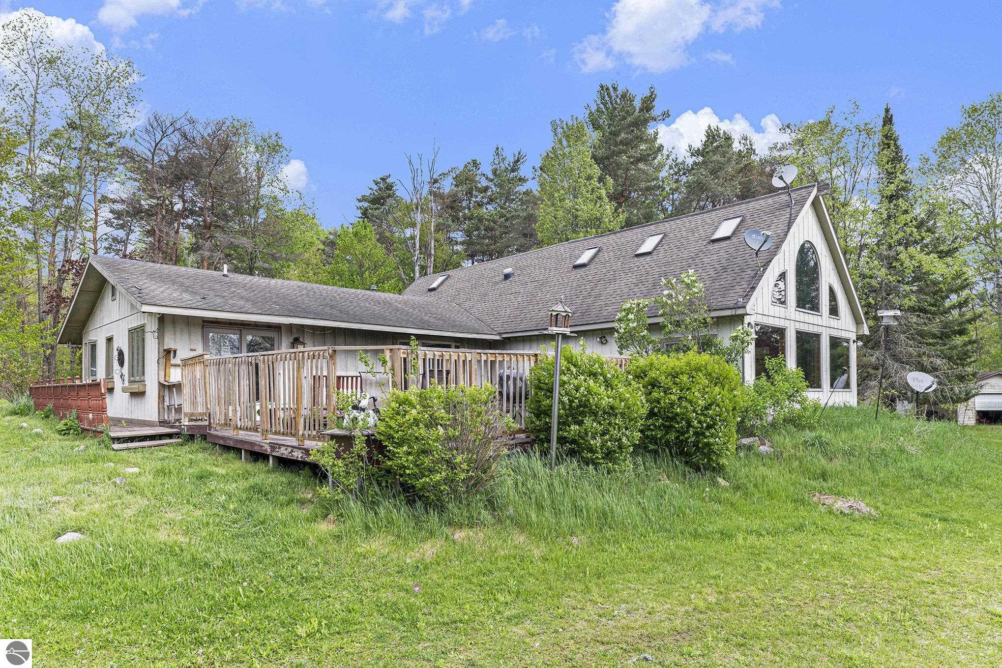 Click to enlarge photo