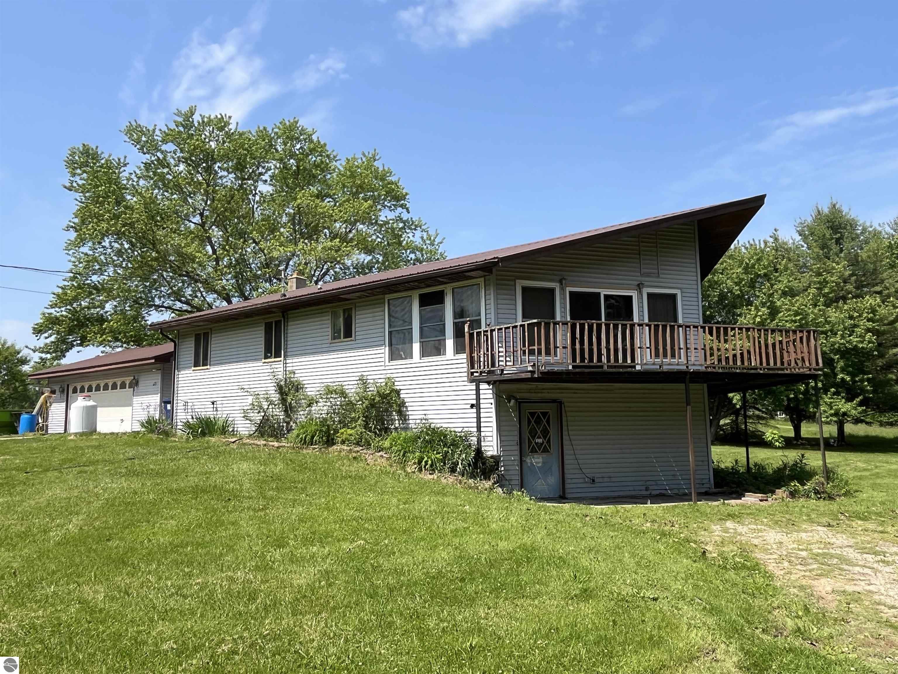 6615 Manley Drive, Riverdale, MI 48877 — front exterior