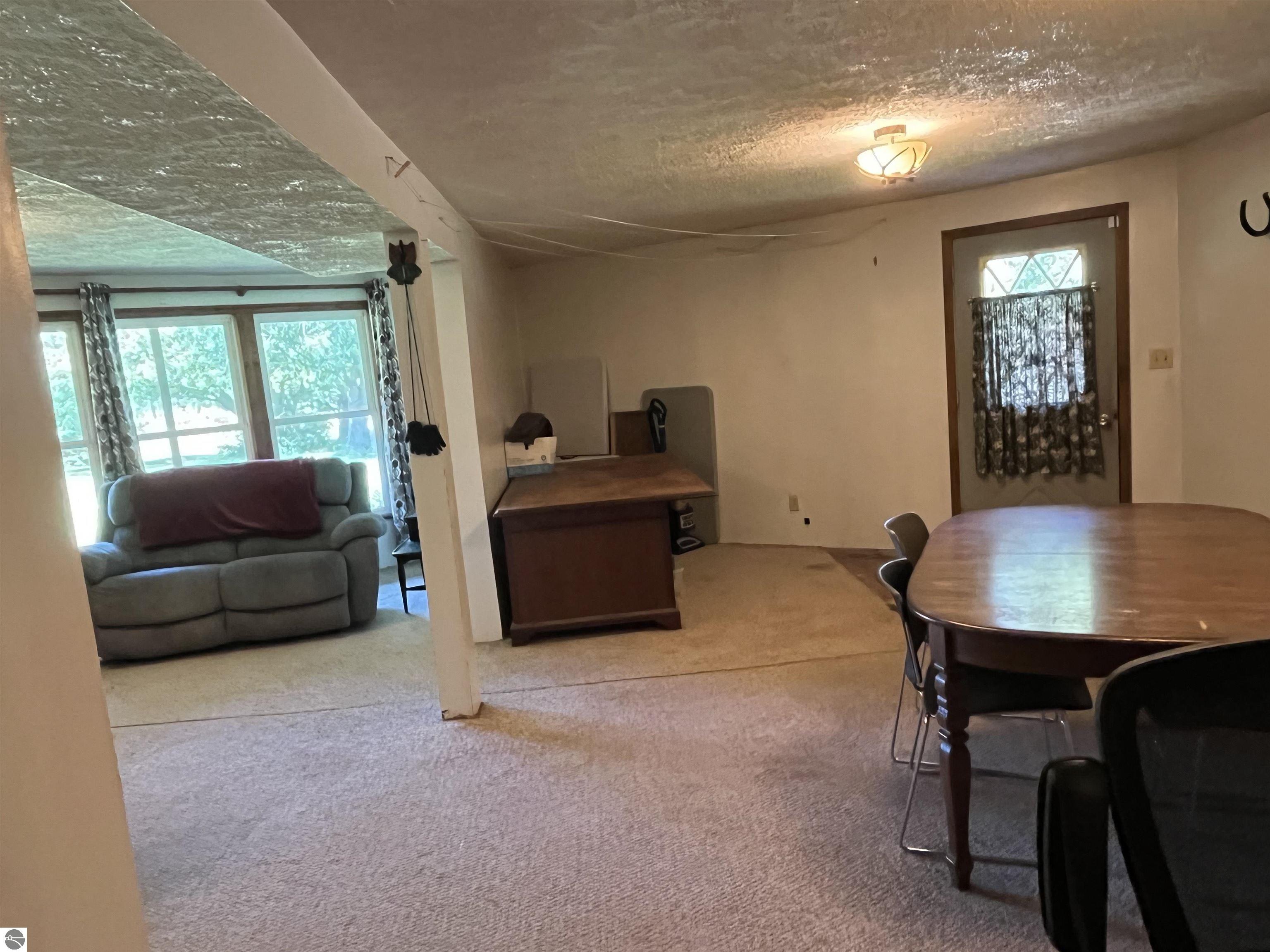 6615 Manley Drive, Riverdale, MI 48877 — Photo 15