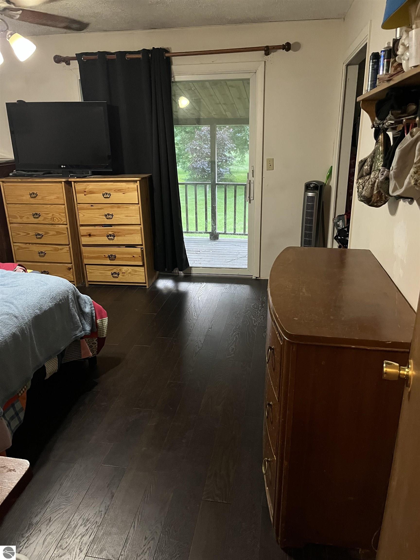 6615 Manley Drive, Riverdale, MI 48877 — Photo 7