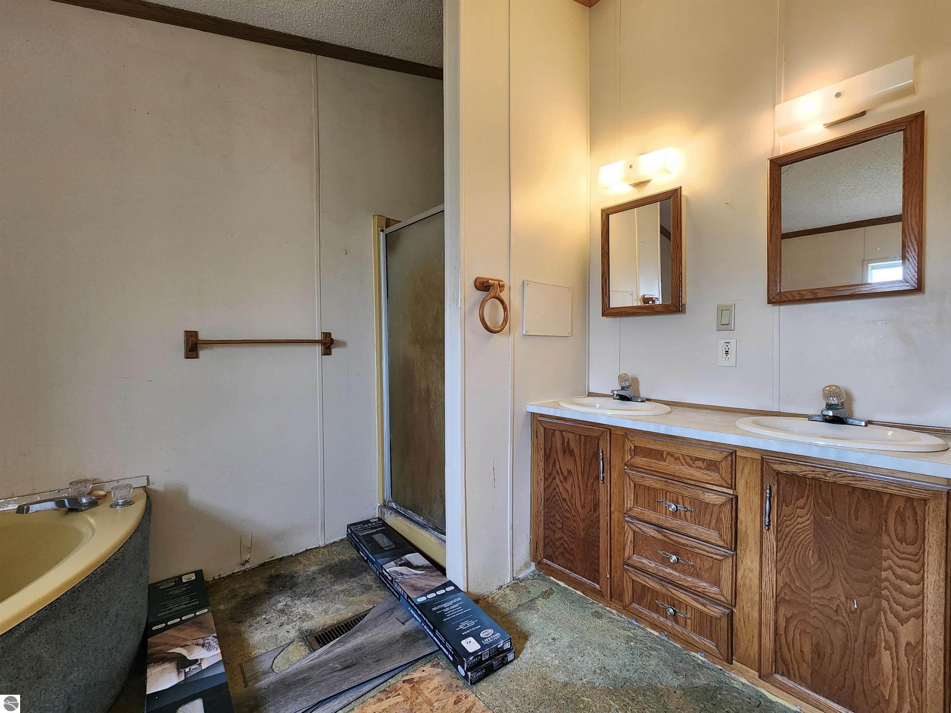 11636 W Madison Road, Riverdale, MI 48877 — Photo 14