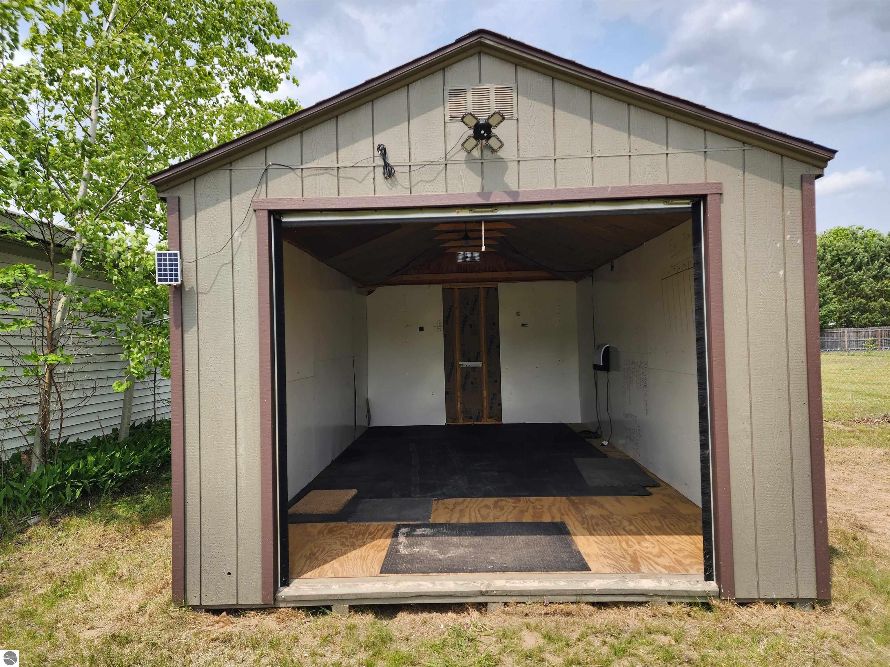 11636 W Madison Road, Riverdale, MI 48877 — Photo 32