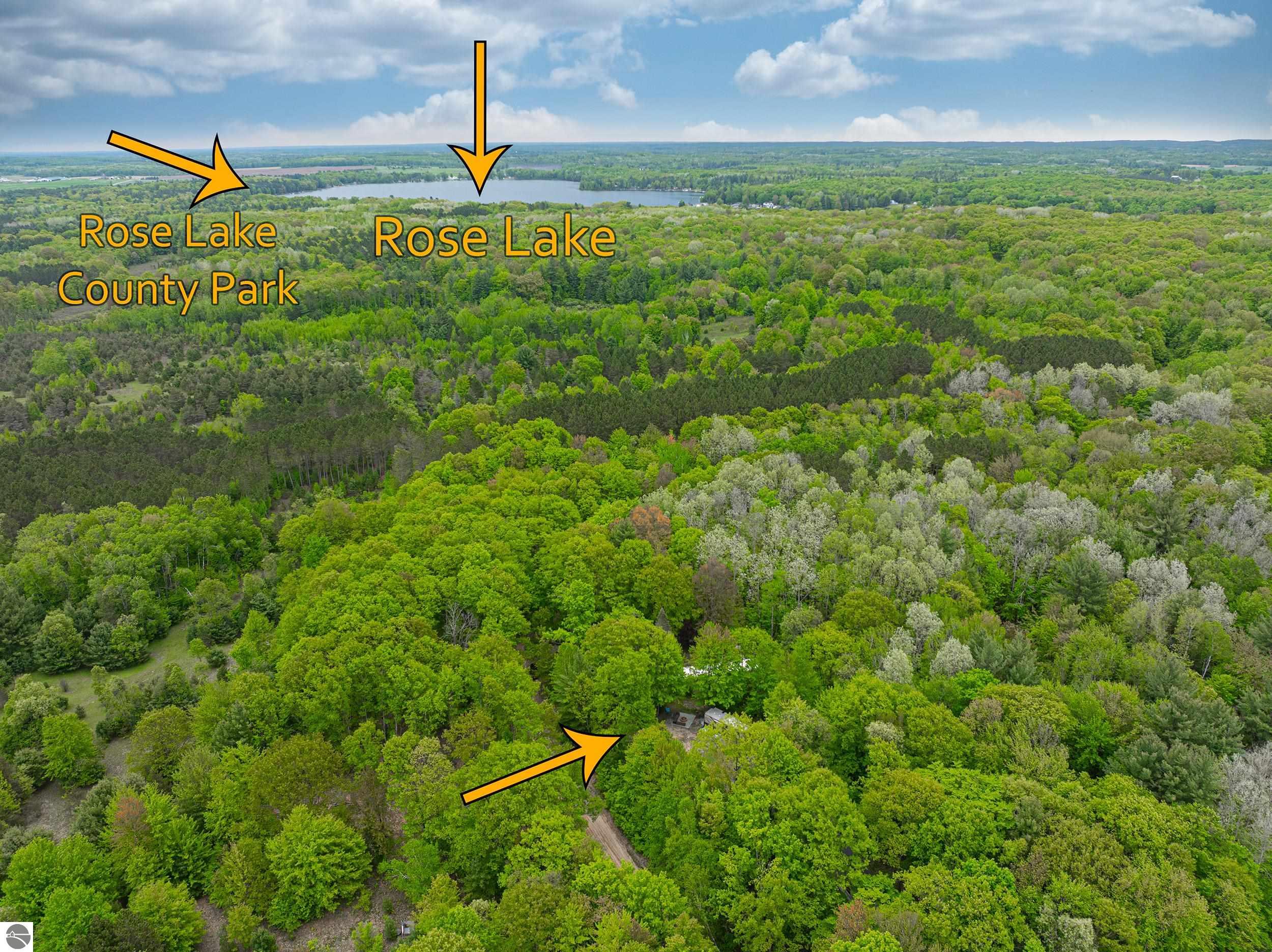 100 Fence Row Circle, Leroy, MI 49655 — Photo 5