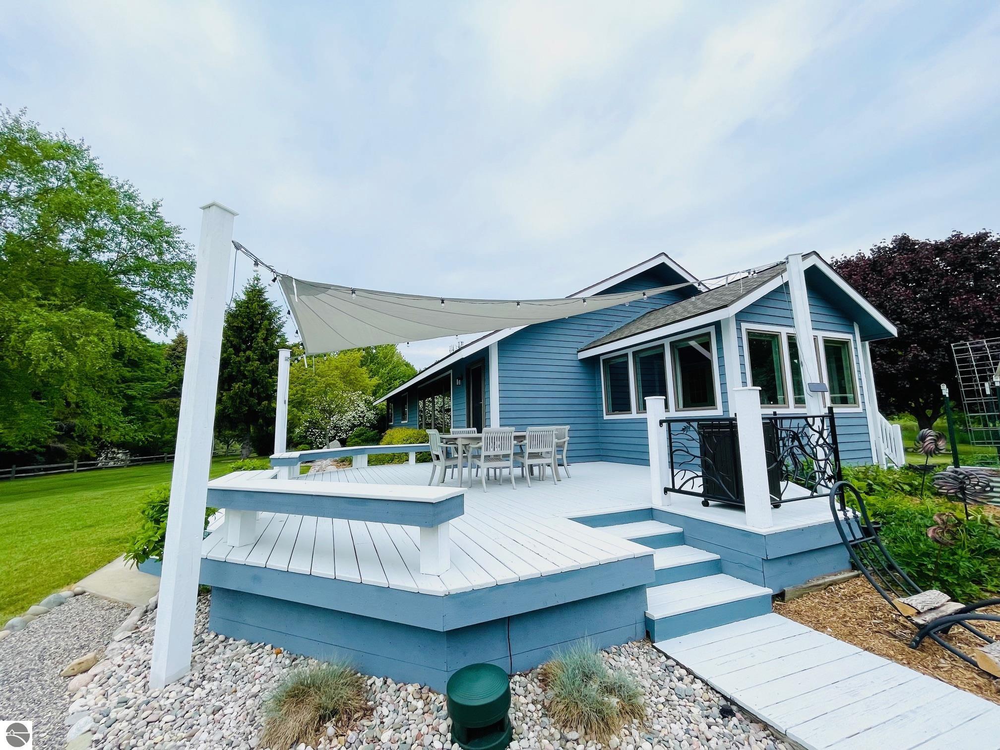 10550 Highview Lane, Central Lake, MI 49622 — Photo 3