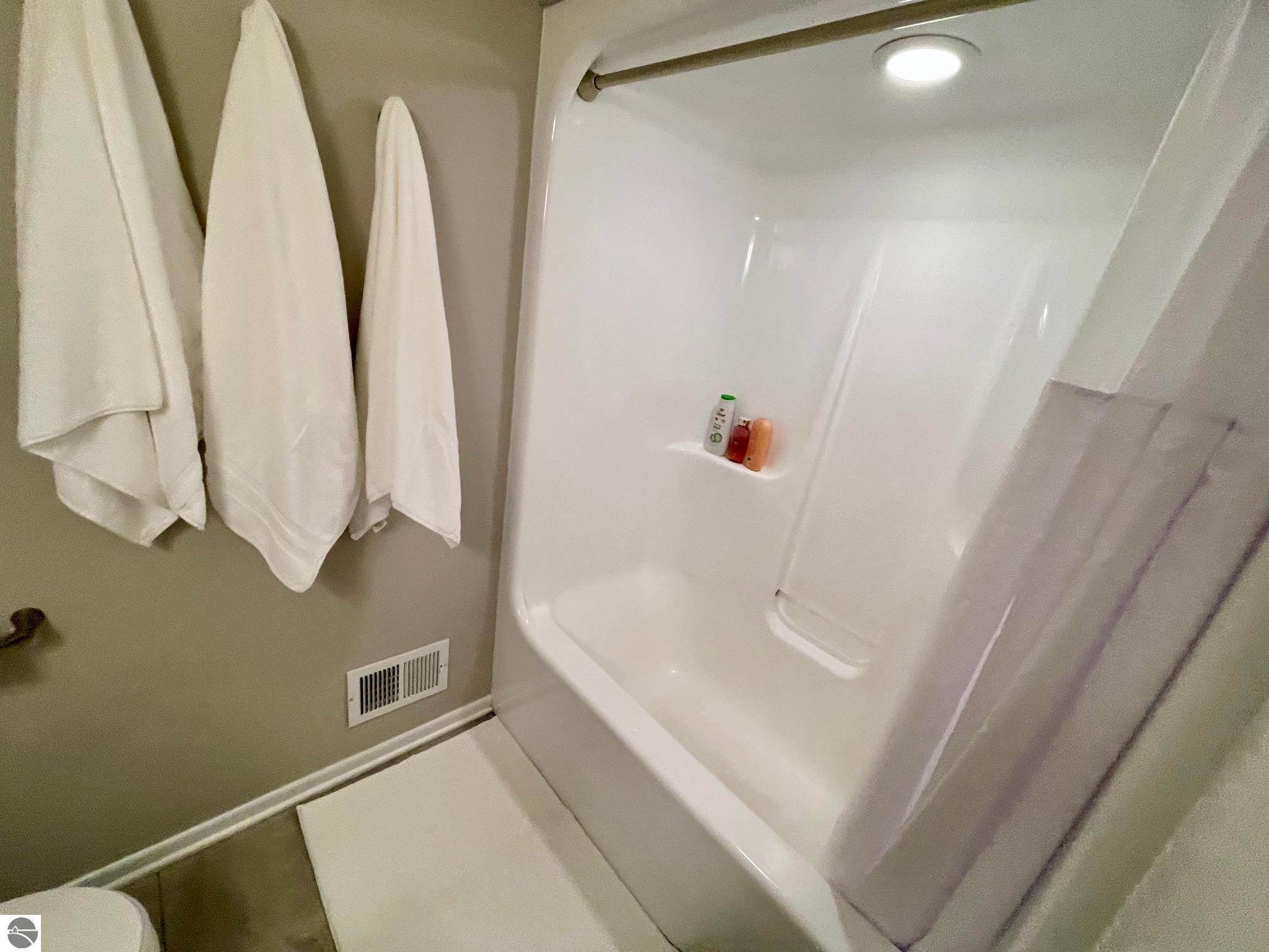 10550 Highview Lane, Central Lake, MI 49622 — Photo 40