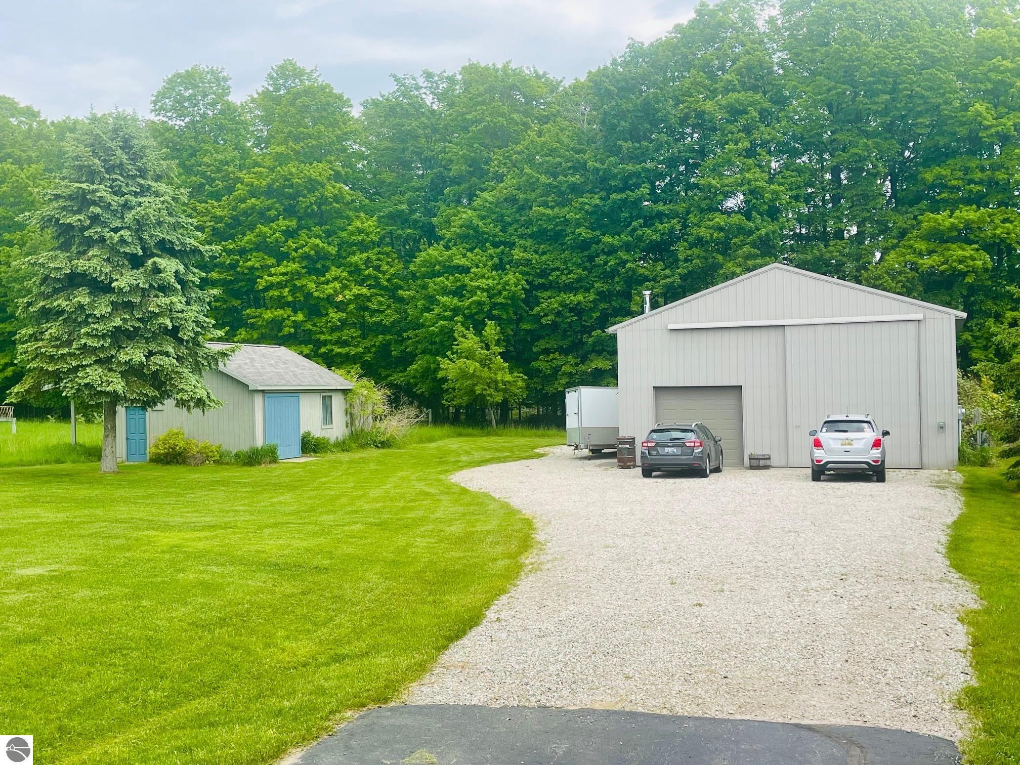 10550 Highview Lane, Central Lake, MI 49622 — Photo 6