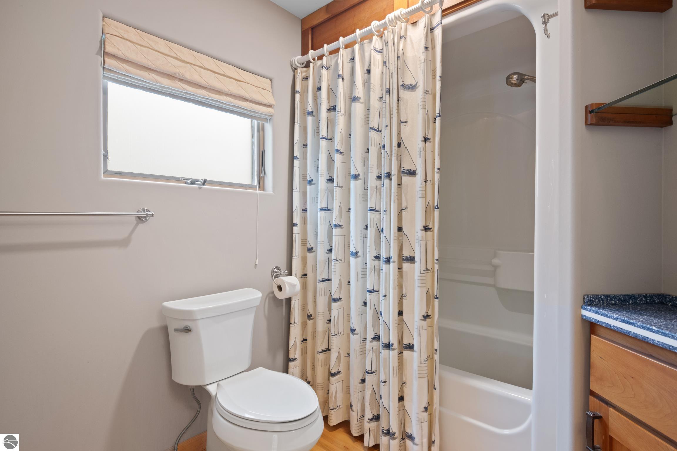 110 W Terrace Lane, Commons, Leland, MI 49654 — Photo 14