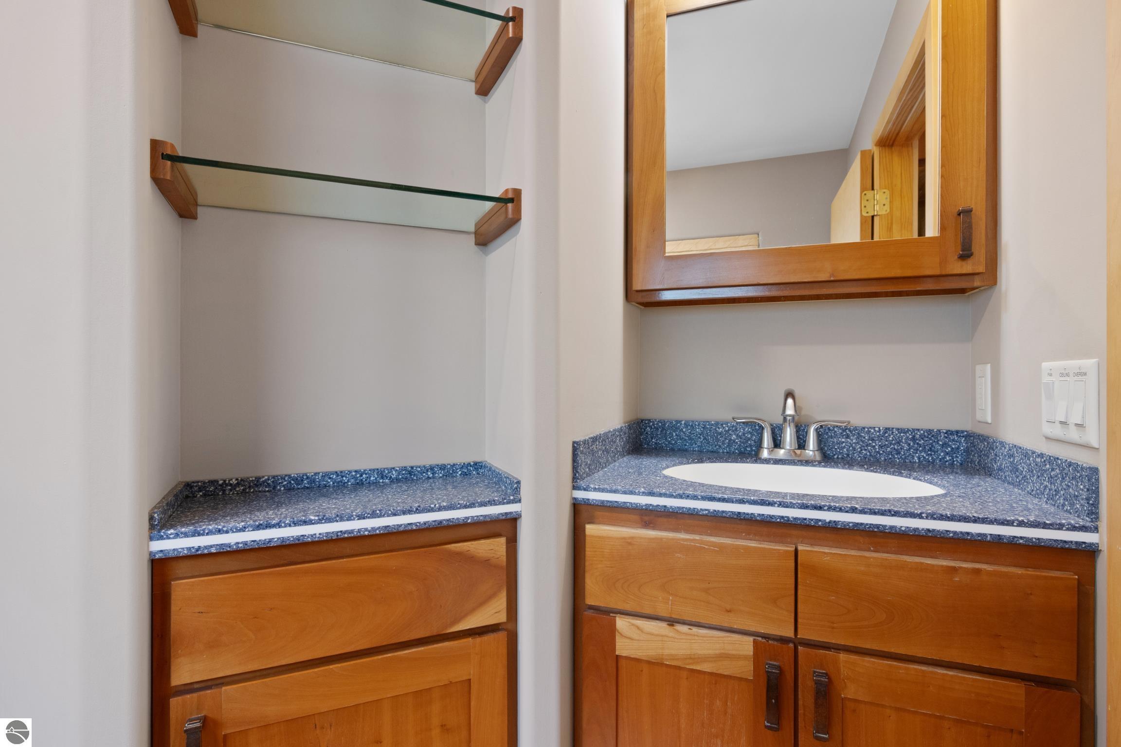 110 W Terrace Lane, Commons, Leland, MI 49654 — Photo 15
