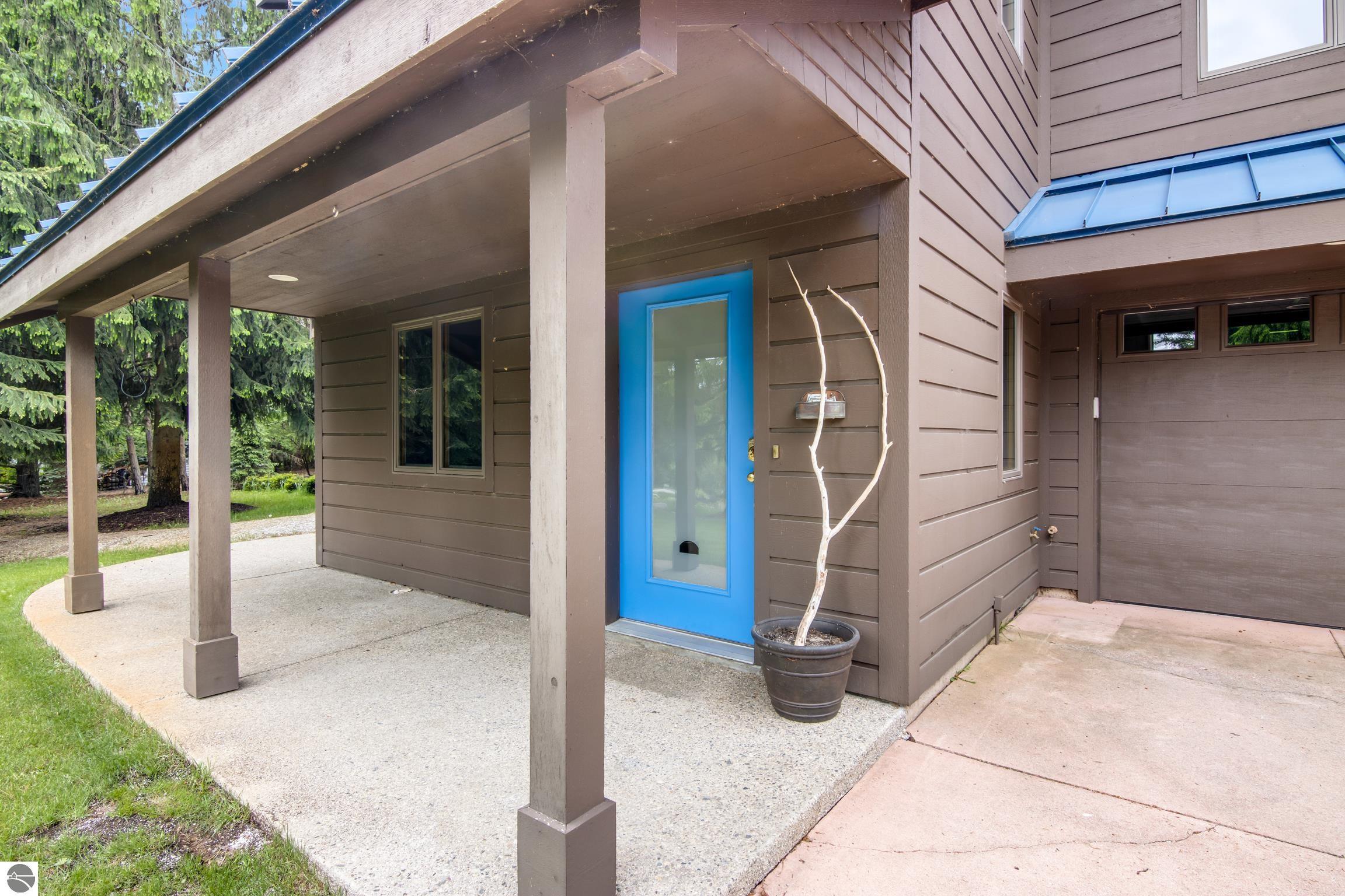 110 W Terrace Lane, Commons, Leland, MI 49654 — Photo 29