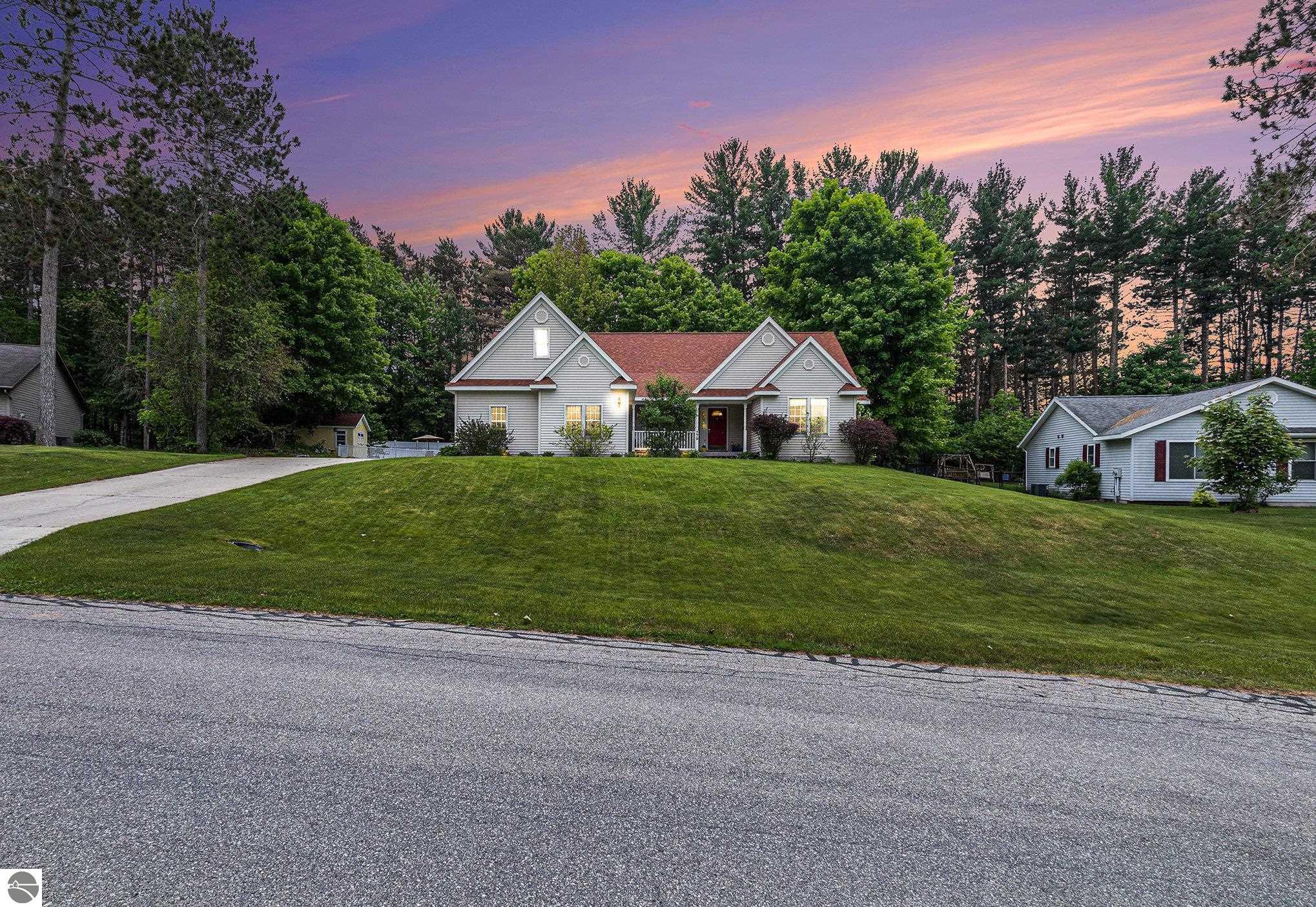 779 Chickadee Lane, Kingsley, MI 49649 — Photo 38
