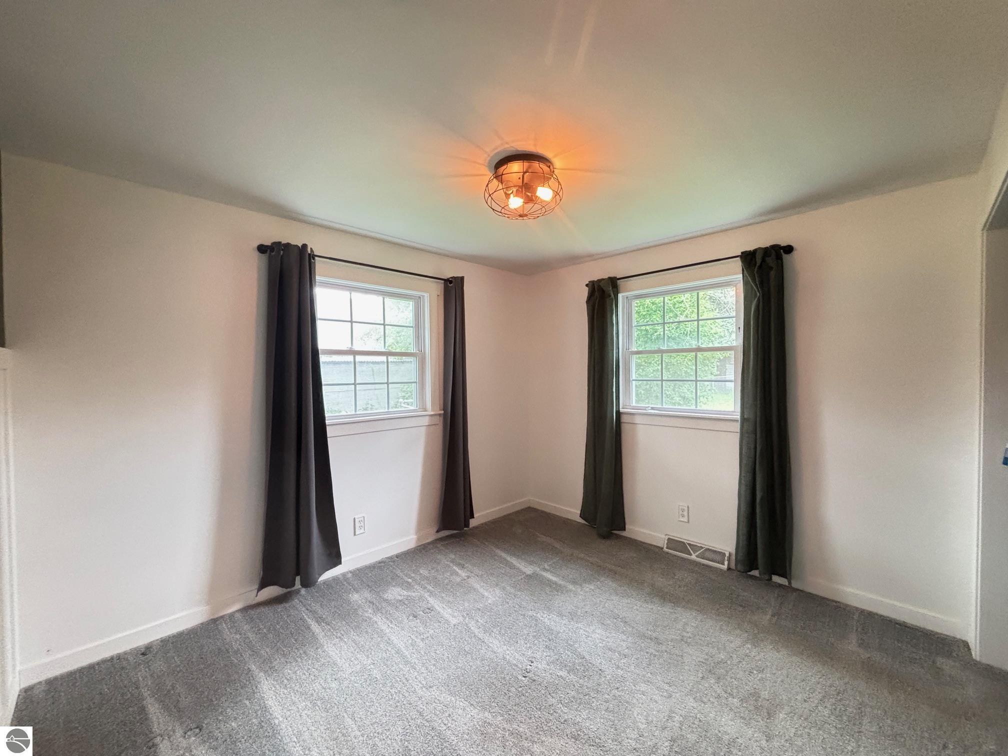 214 Seventh Street, Breckenridge, MI 48615 — Photo 5
