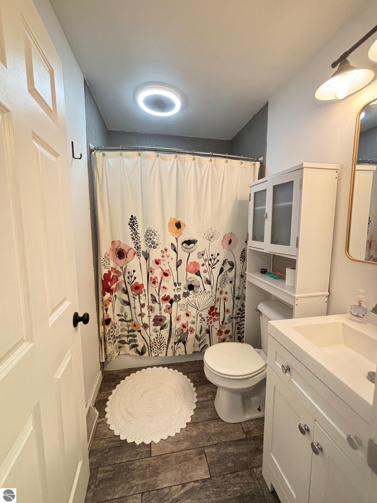214 Seventh Street, Breckenridge, MI 48615 — Photo 7
