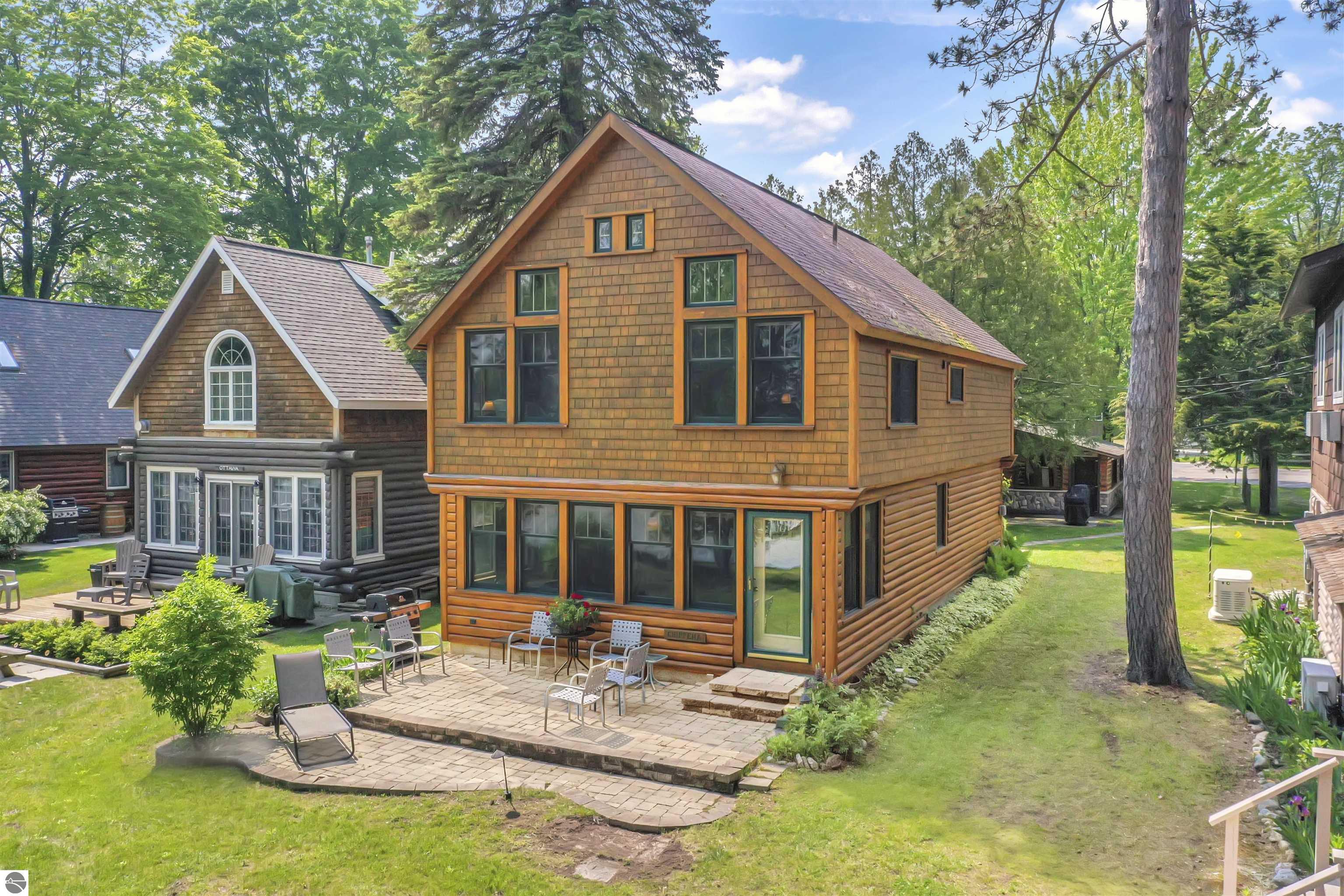 8123 S Rustic Drive, Cedar, MI 49621 — Photo 2