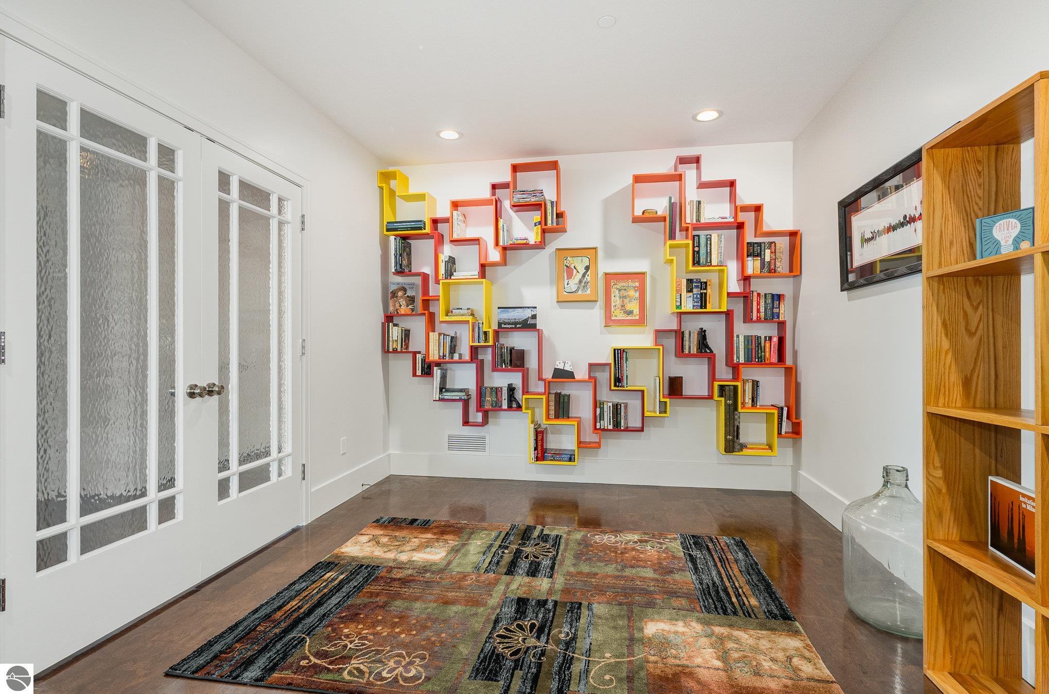 Click to enlarge photo