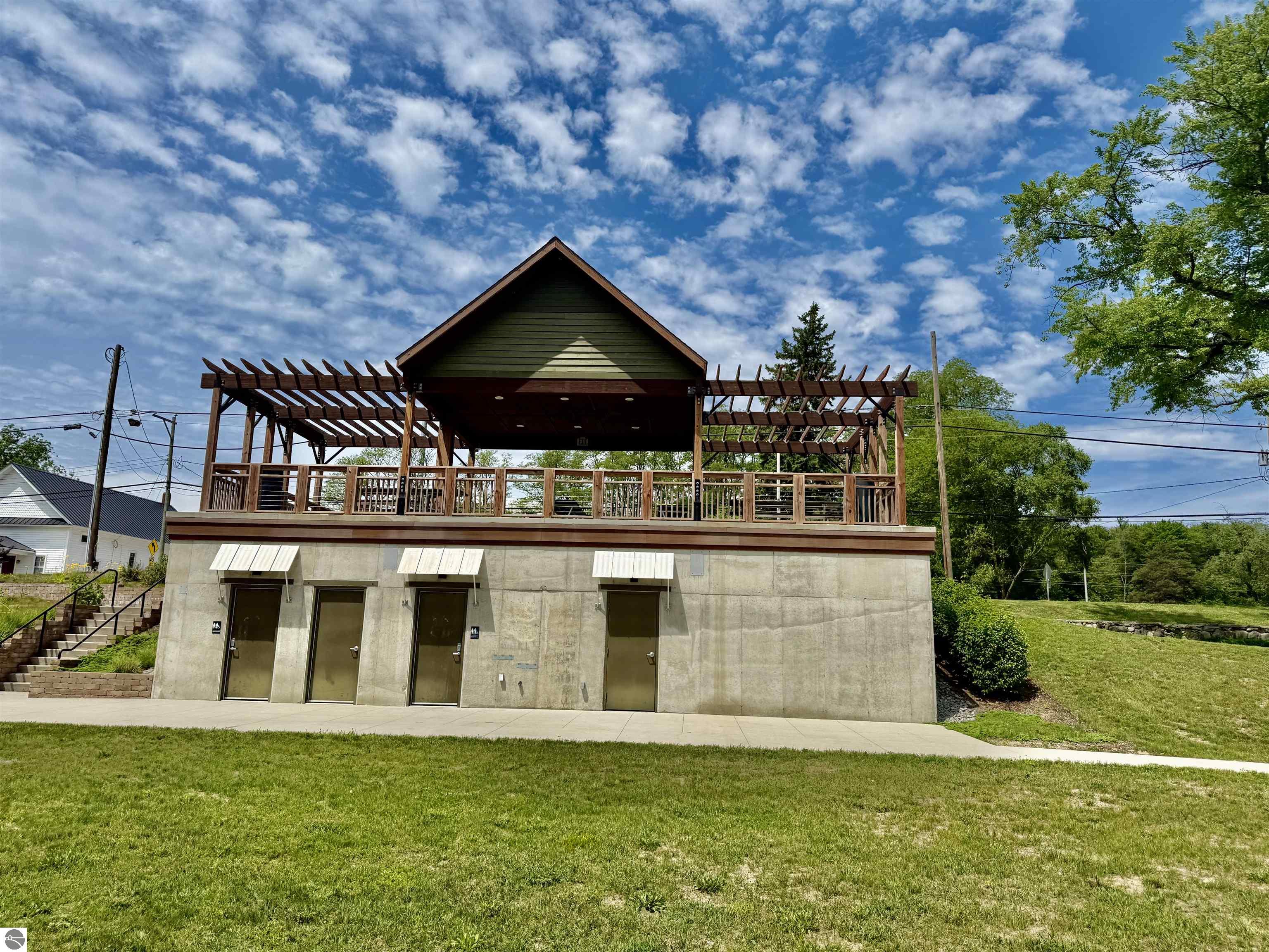 Click to enlarge photo