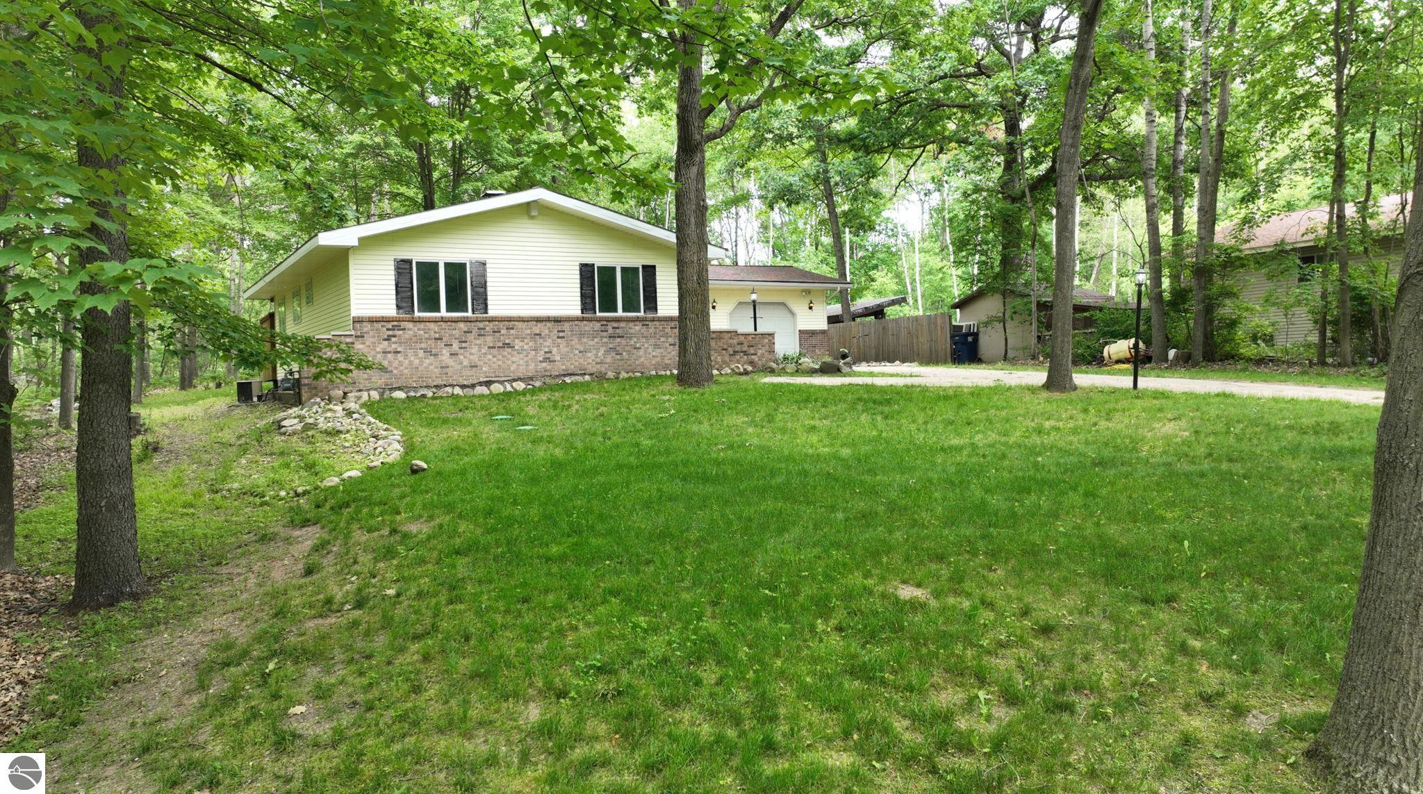 1207 Queensway Drive, Lake Isabella, MI 48893 — Photo 19