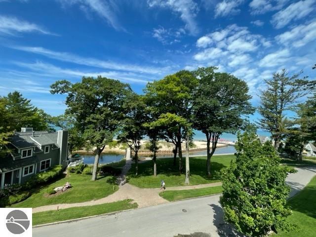 16F The Inn, Glen Arbor, MI 49636 — front exterior