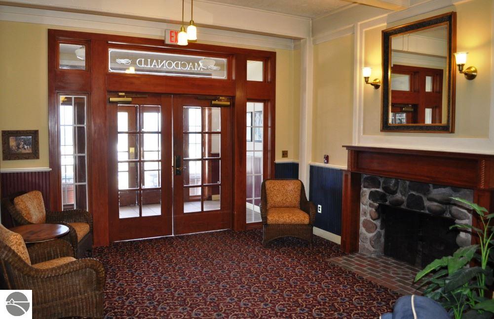 16F The Inn, Glen Arbor, MI 49636 — Photo 15