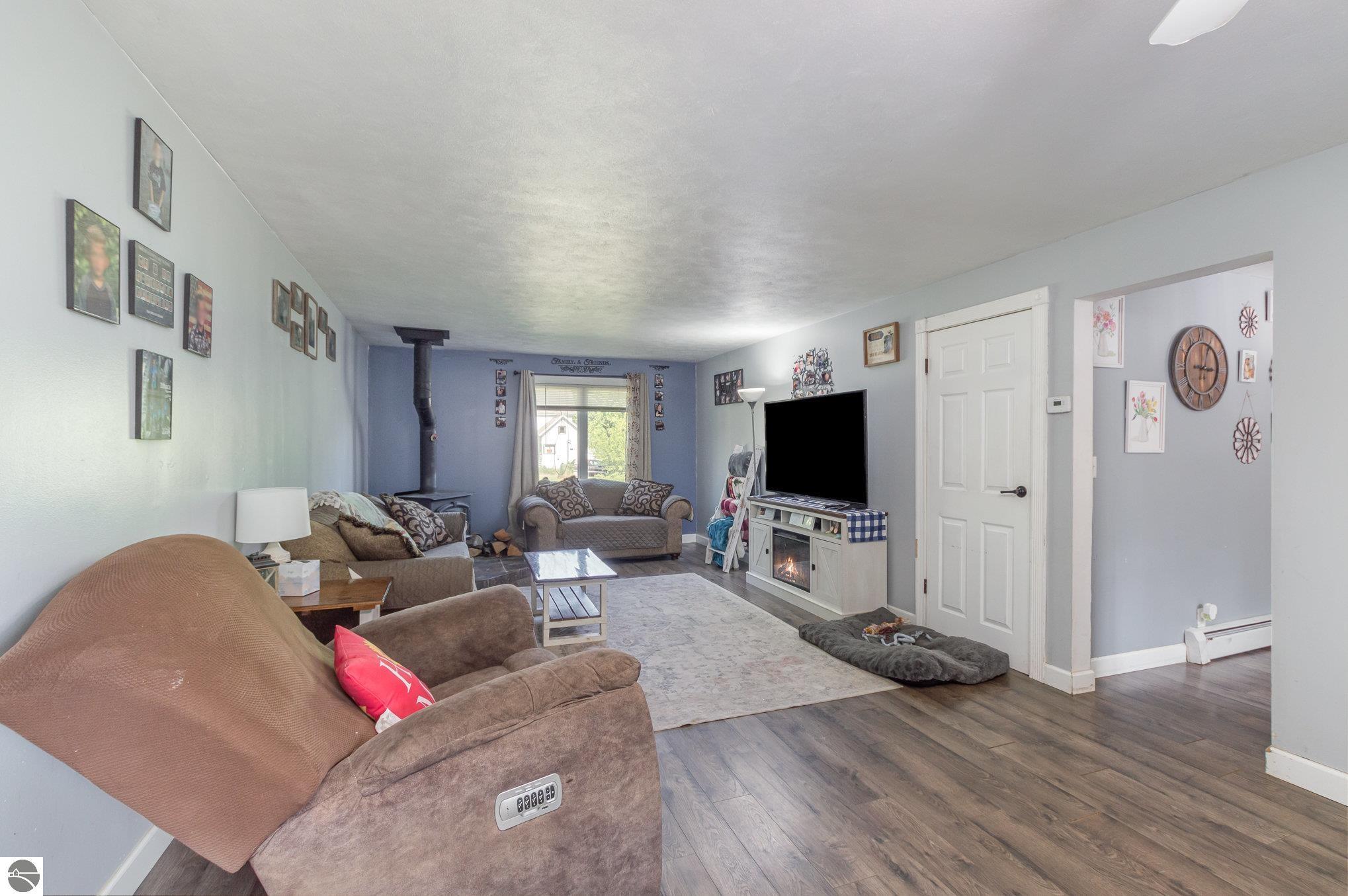 134 W Burton Street, Pompeii, MI 48874 — Photo 12