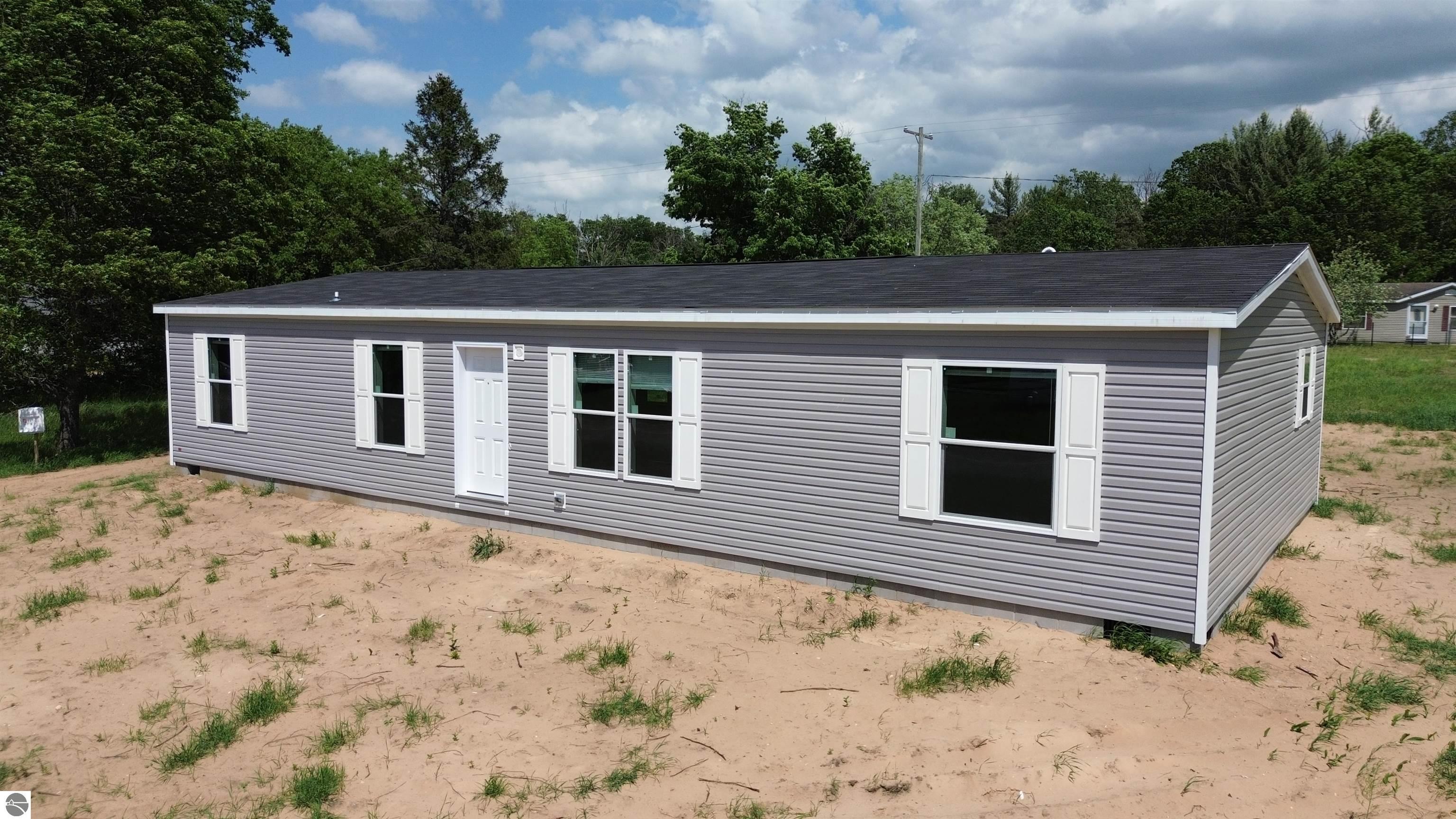 11399 Union Street, Fife Lake, MI 49633 — front exterior
