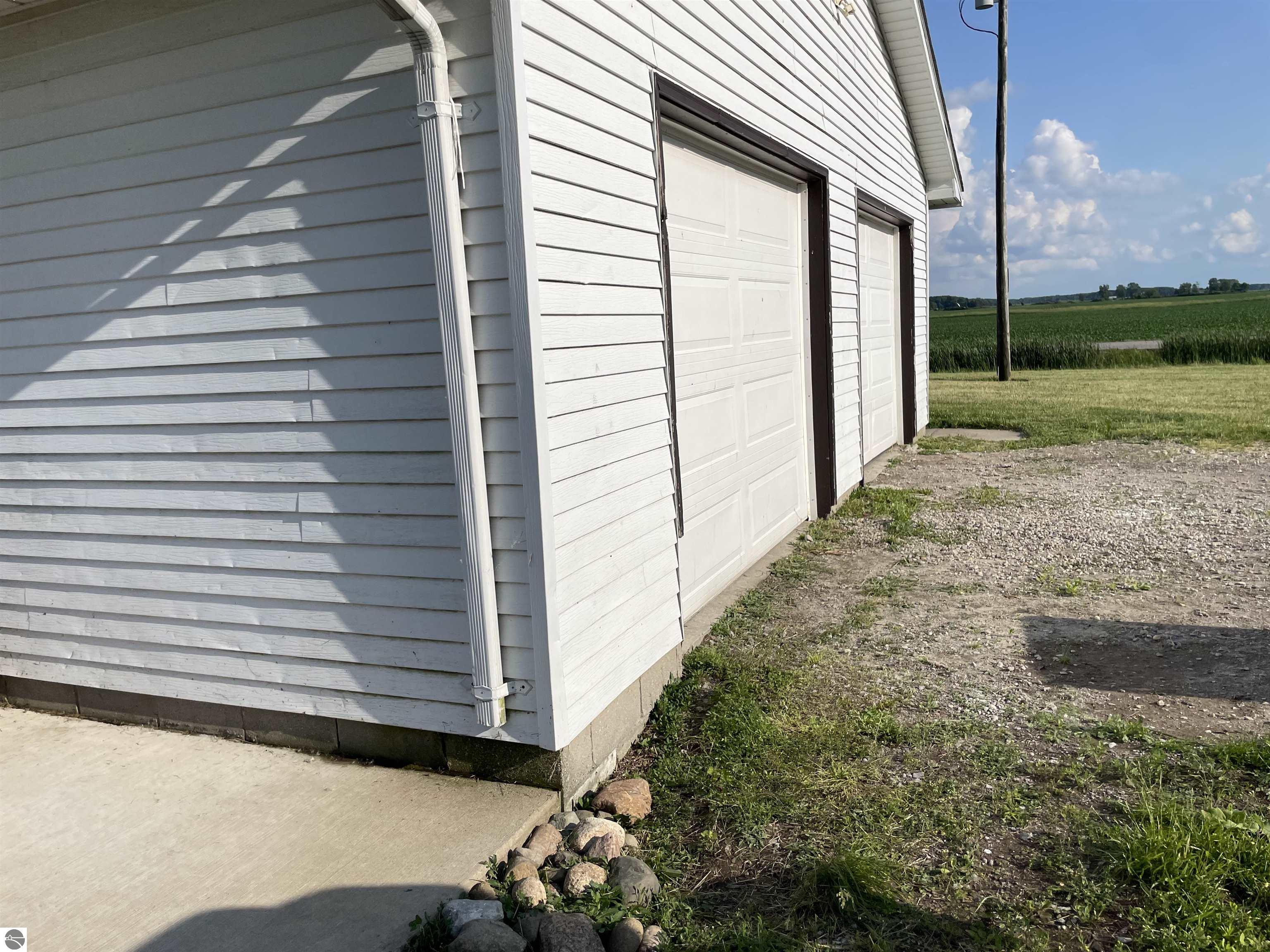 1820 W Townline, Auburn, MI 48611 — Photo 5