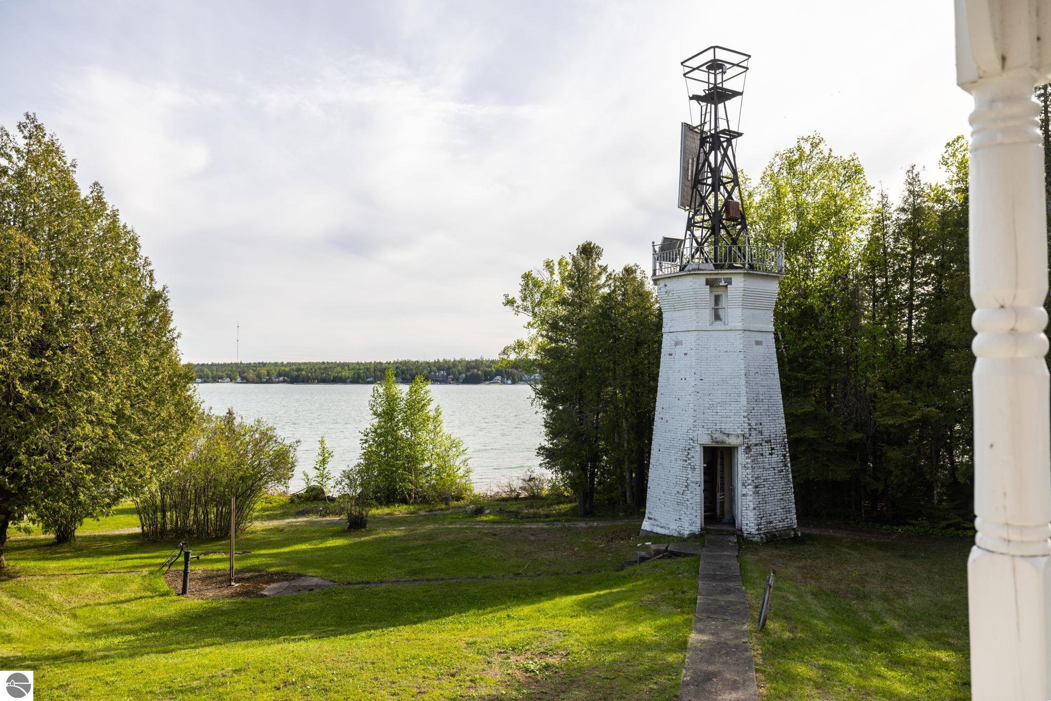 Click to enlarge photo