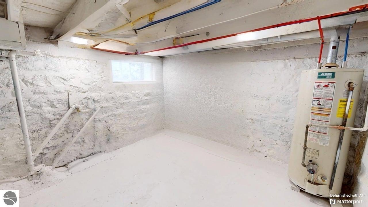 206 W State Street, Clare, MI 48617 — Photo 16